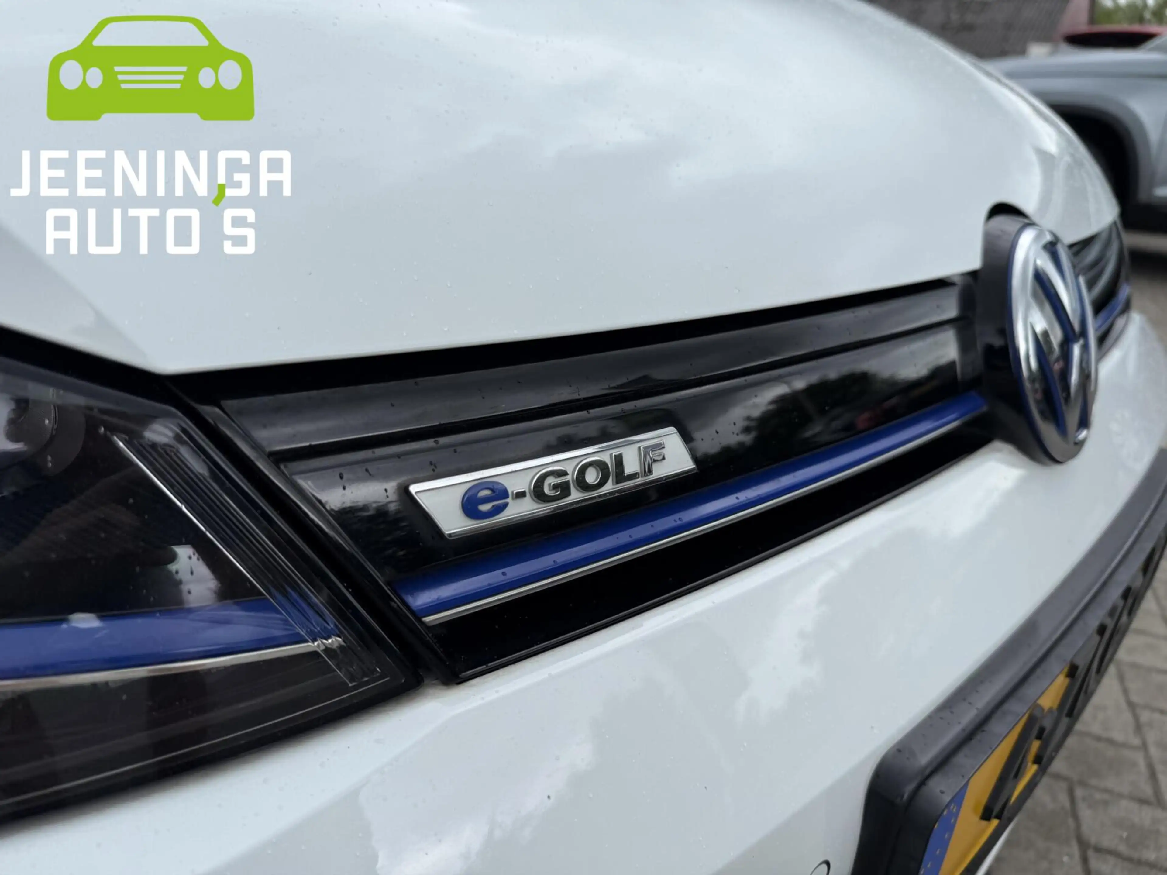Volkswagen e-Golf e-Golf|PDC v+a|Navi|Clima — photo 26