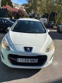 308 SW 2.0HDI FAP Premium Aut. Premium