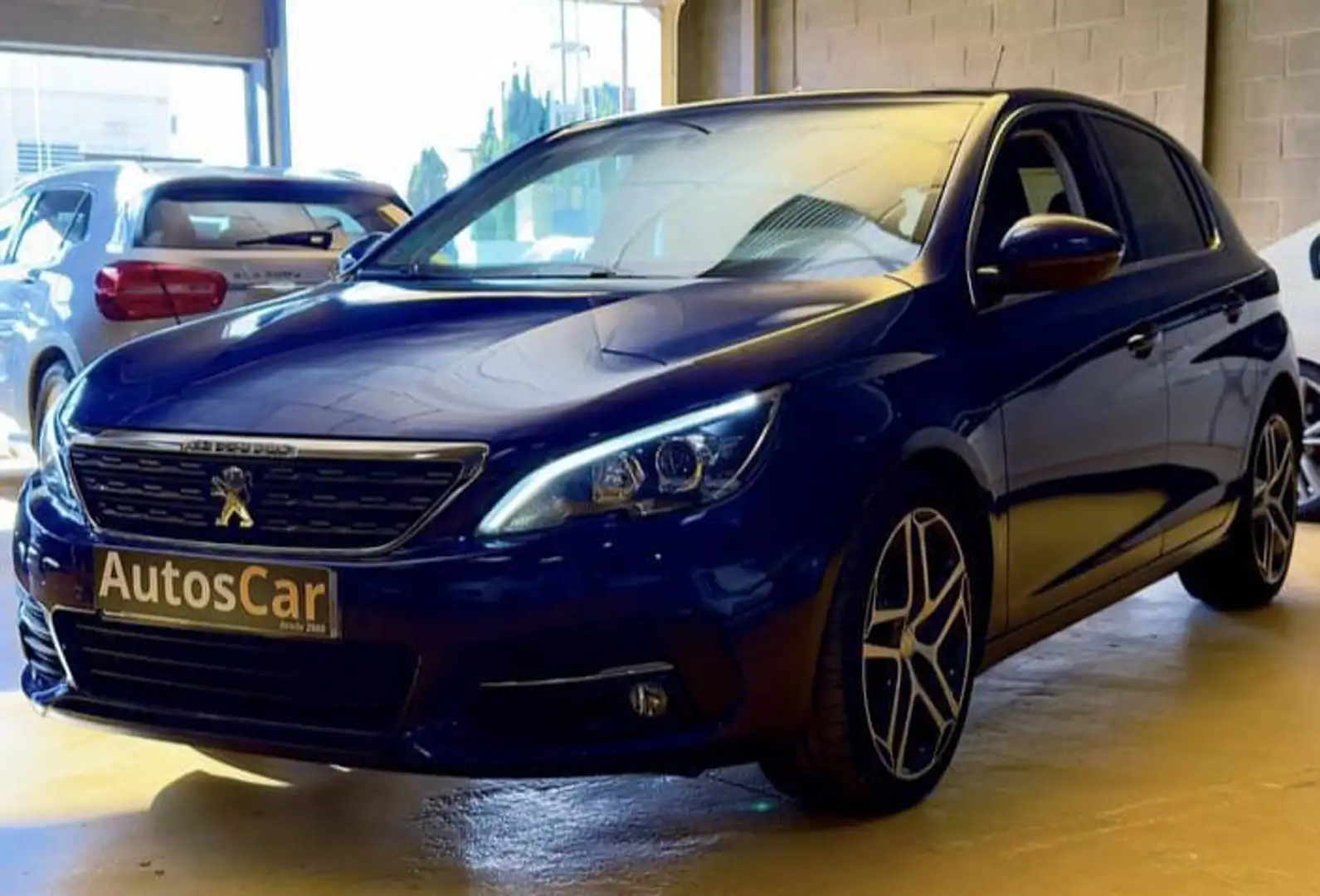 Peugeot 308 2.0BlueHDi Allure EAT6 150 Bleu - 2