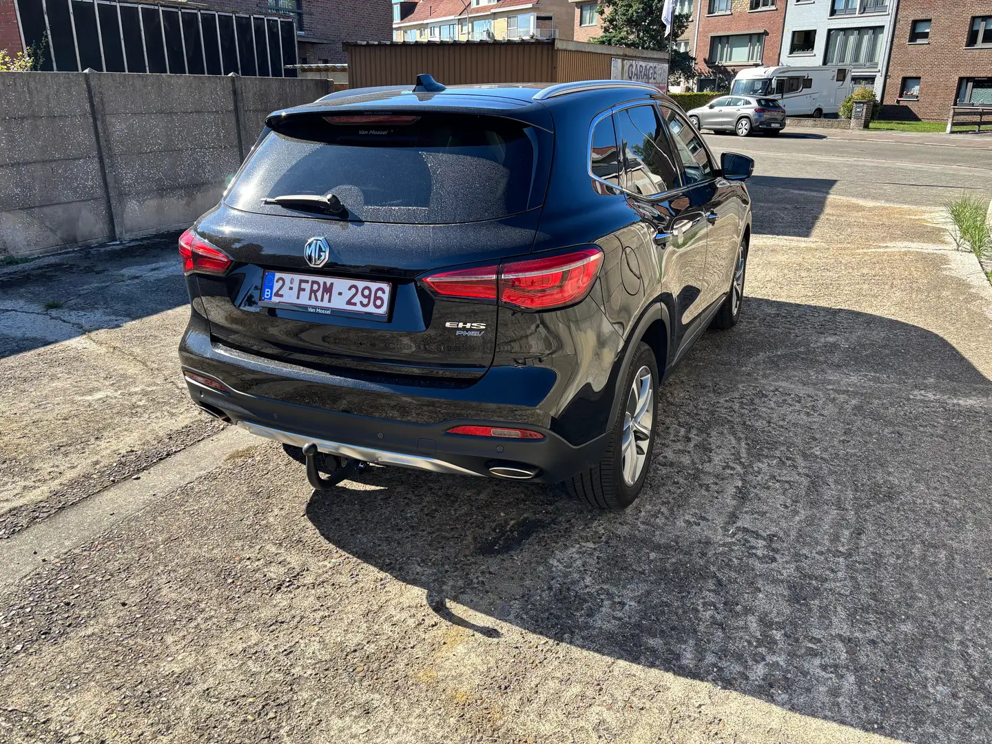 MG EHS EHS PHEV Luxury Zwart - 1