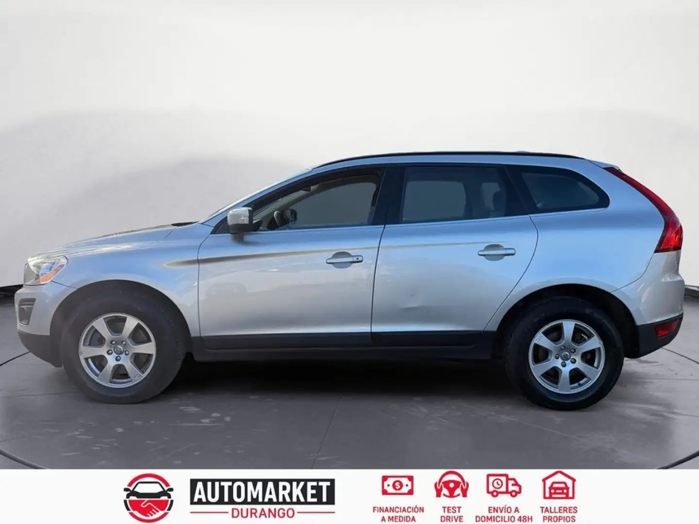 Volvo XC60 D4 Kinetic AWD Aut. Gris - 2