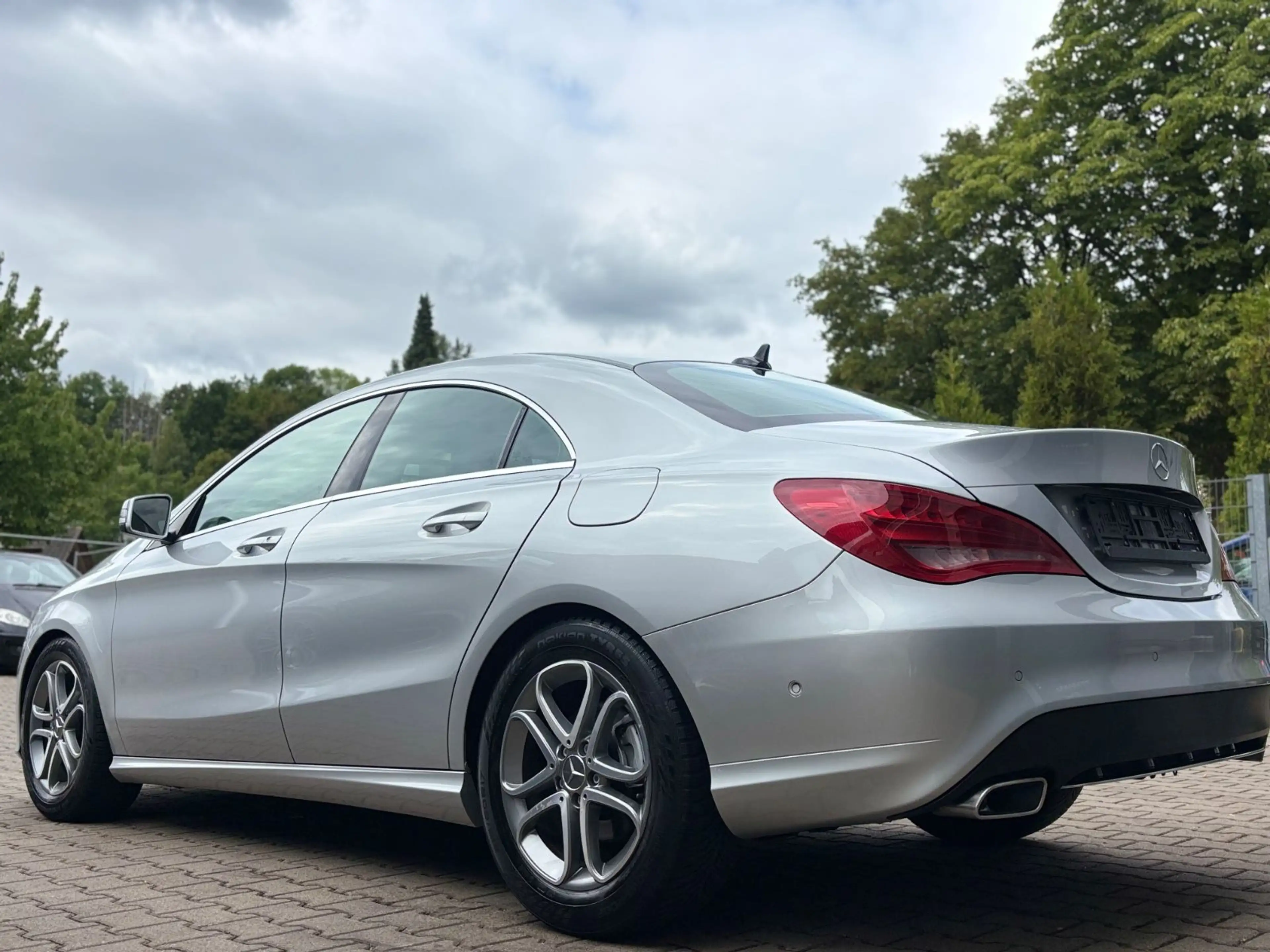 Mercedes-Benz CLA 200 *LEDER*AHK*AUTOM.*TÜV NEU* — photo 2