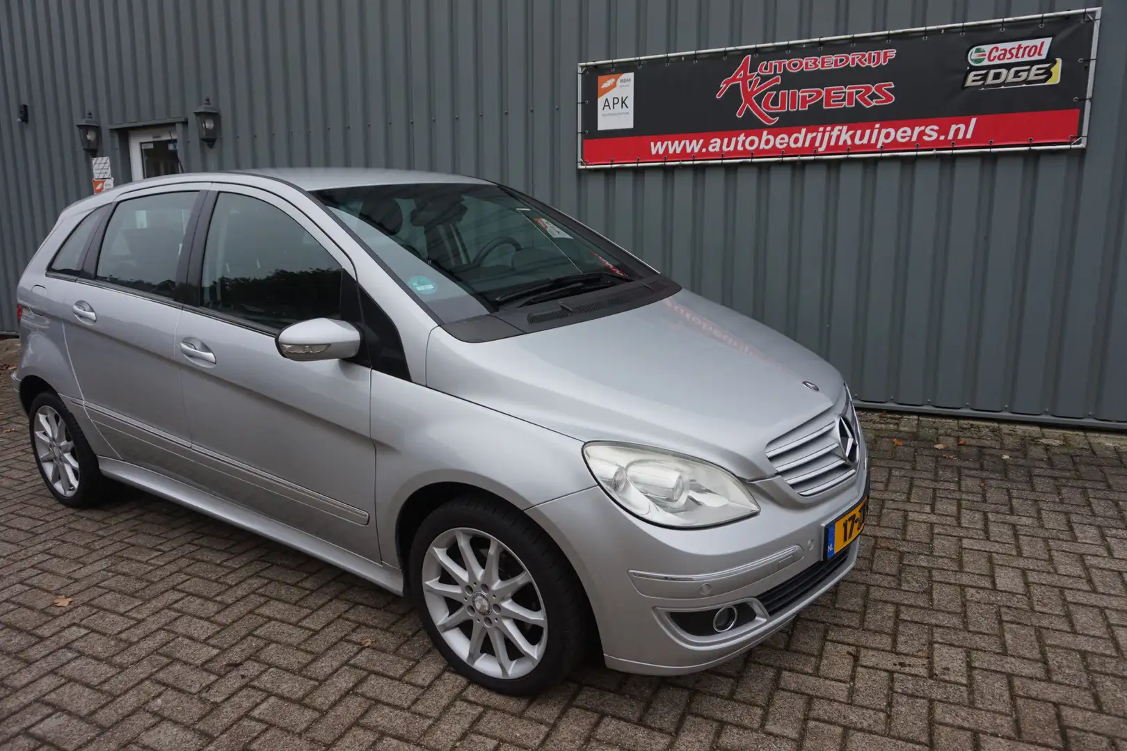 Mercedes-Benz B 200 Airco.Lm.velgen.Pdc.Audio Grijs - 1