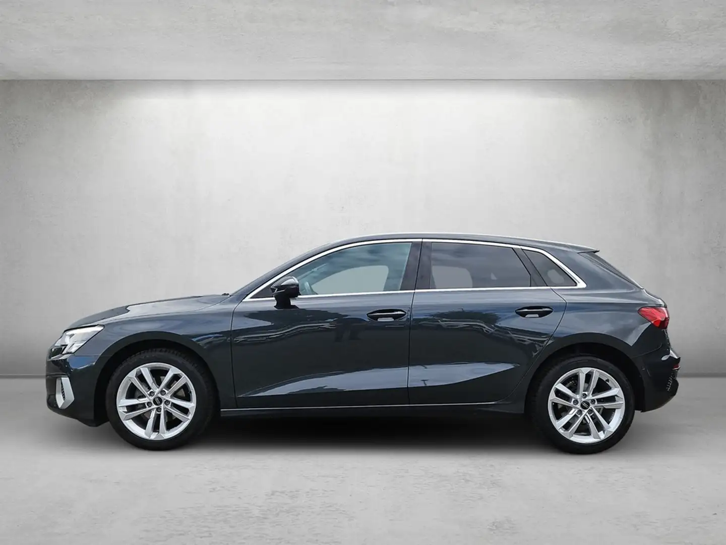 Audi A3 Sportback advanced 30 TFSI *LED* Grijs - 2