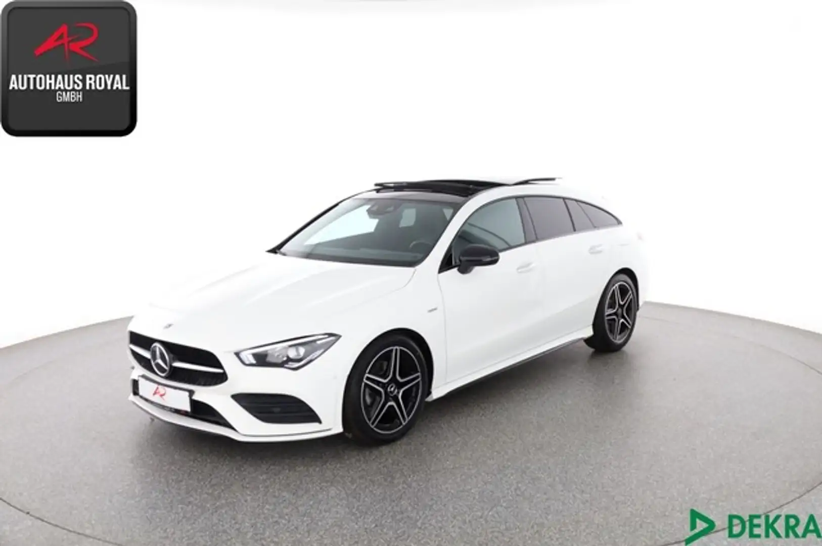 Mercedes-Benz CLA 200 Shooting Brake d AMG NIGHT KAMERA,LEDER Weiß - 1