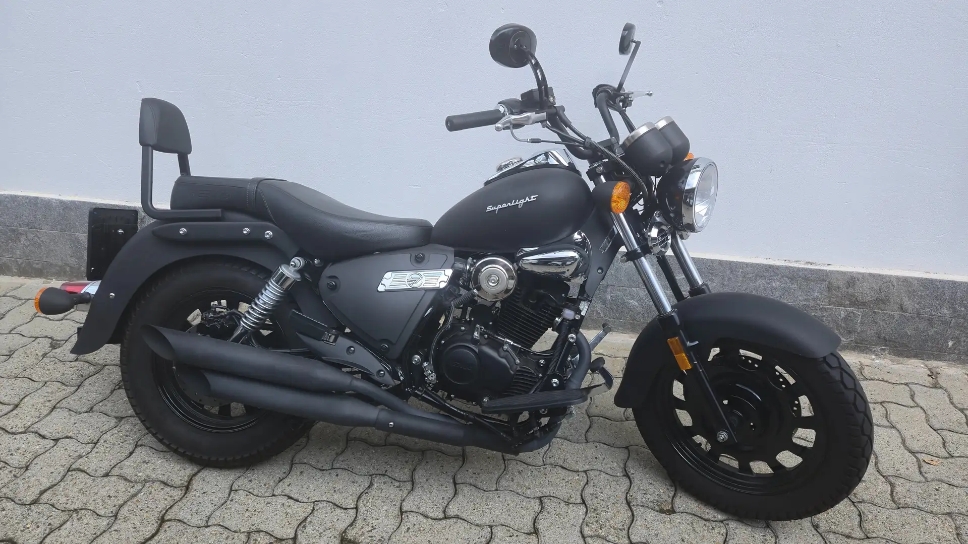 Keeway Superlight CUSTOM Noir - 2