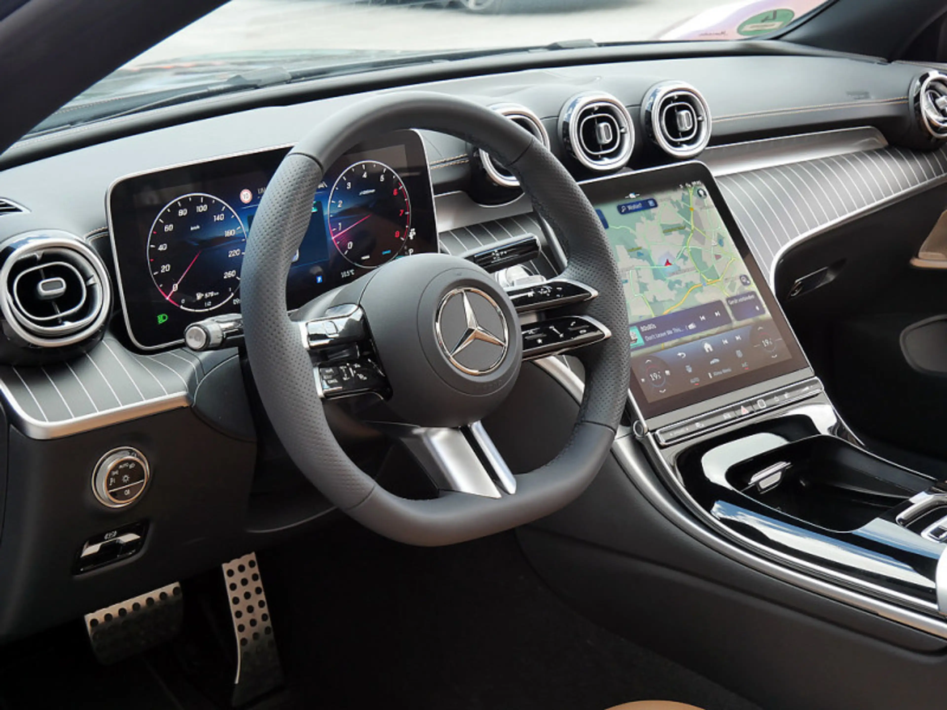 Mercedes-Benz CLE 200 Cabriolet AMG BURM MEMO 360 DISTR KAMERA — photo 14