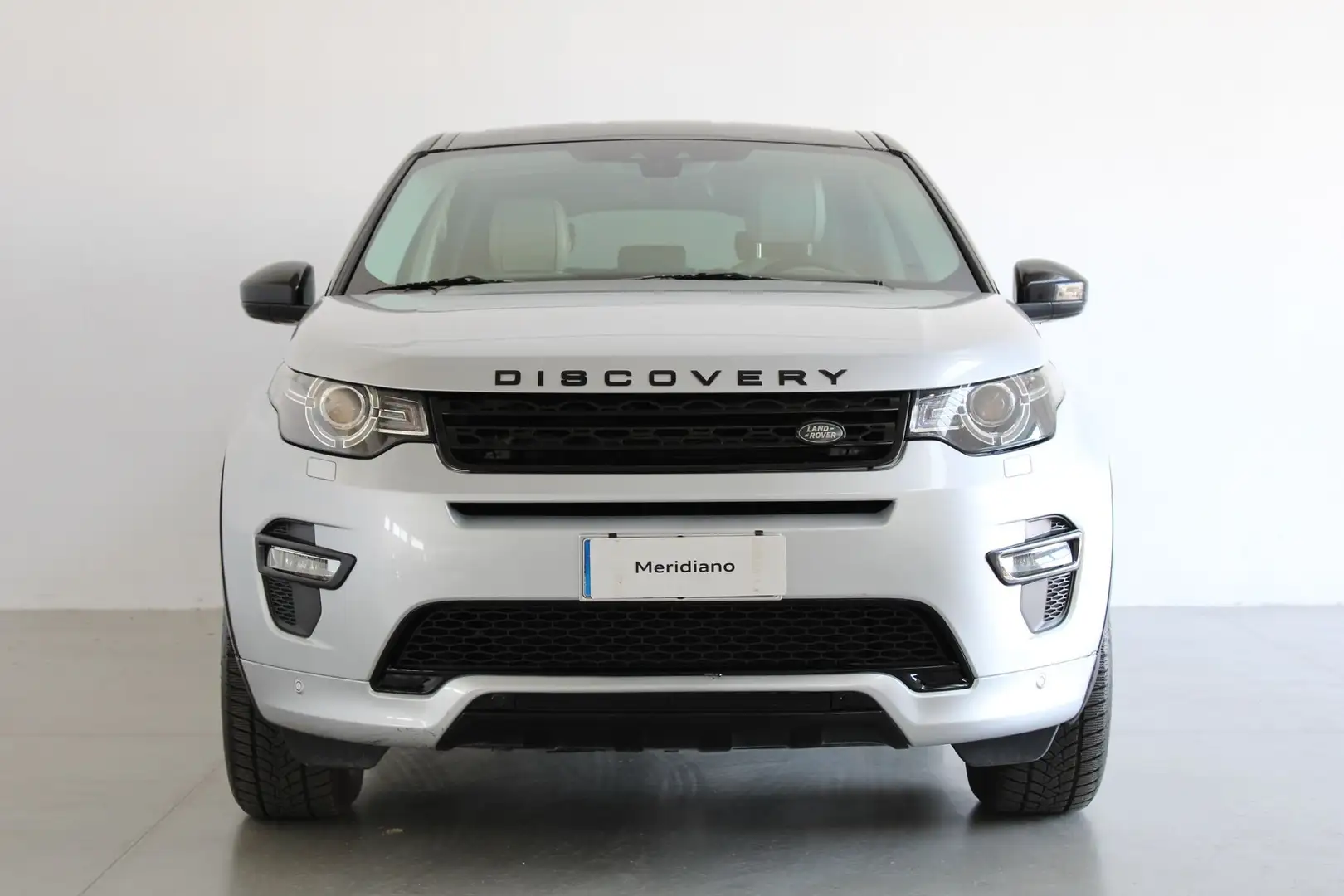 Land Rover Discovery Sport 2.0 TD4 180 BUS.ED.PR.SE Argento - 2