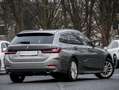 BMW 320 d xDrive Touring AHK+SZH+V+H+PDC+GRA+DAB+HiFi+LC P Grau - thumbnail 2
