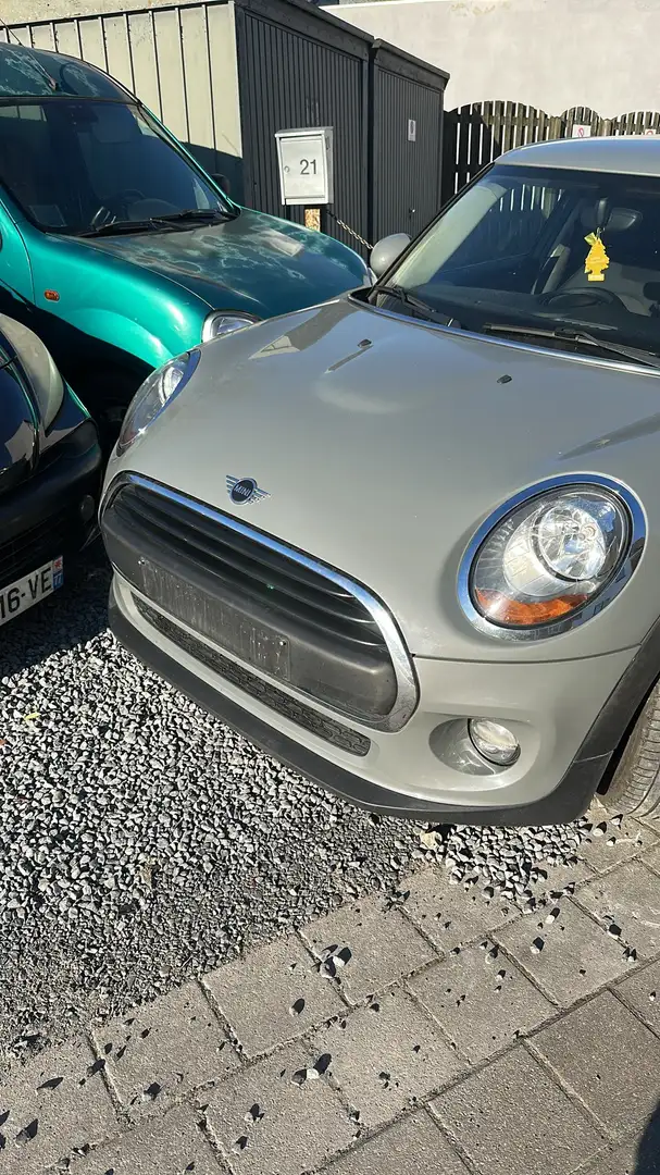 MINI One Hatch 5 Portes 102 ch Finition Salt - 1