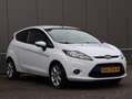 Ford Fiesta 1.25 Titanium airco LEER Wit - thumbnail 4