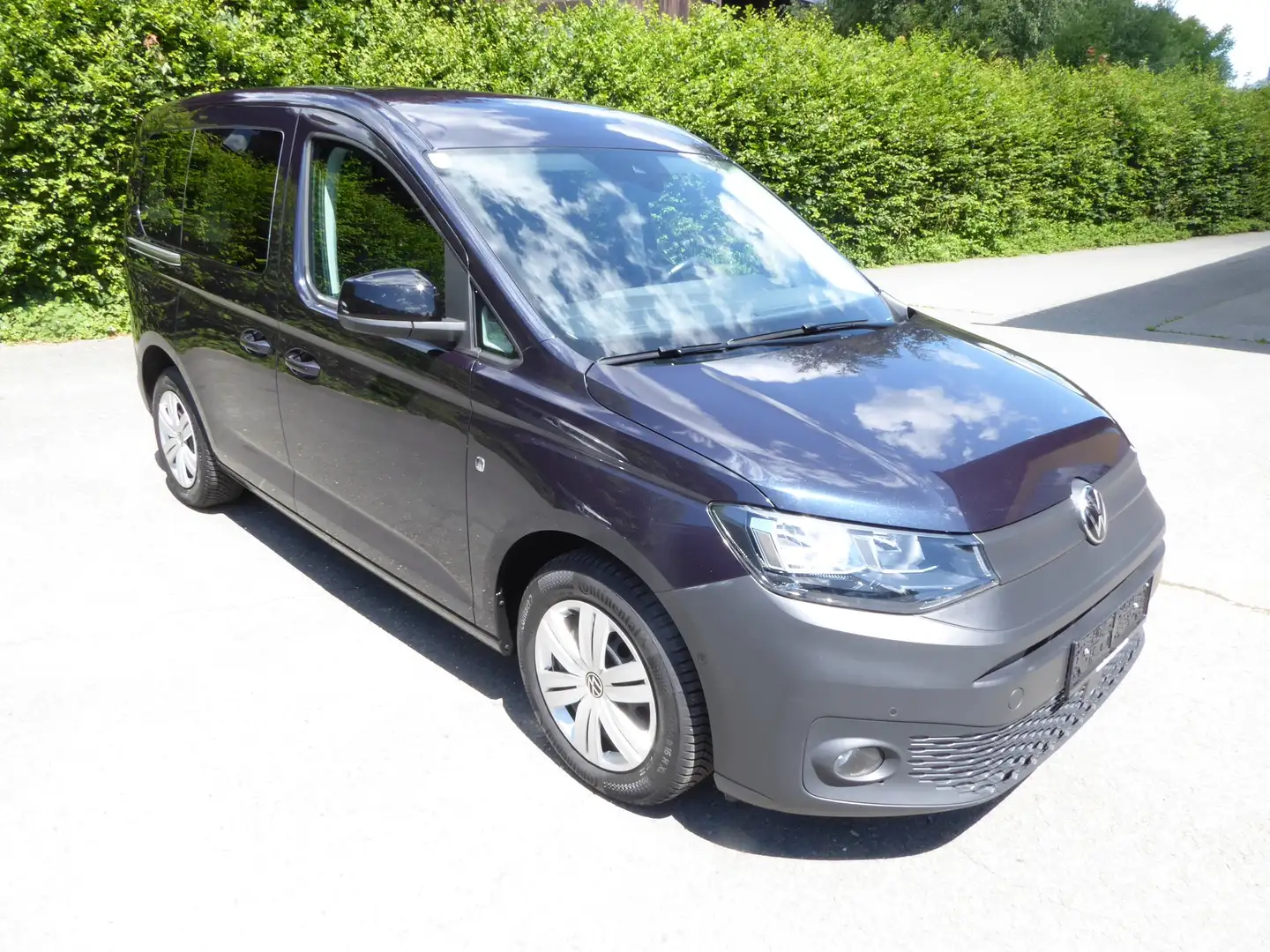 Volkswagen Caddy TDI 2.0 DSG Blau - 1