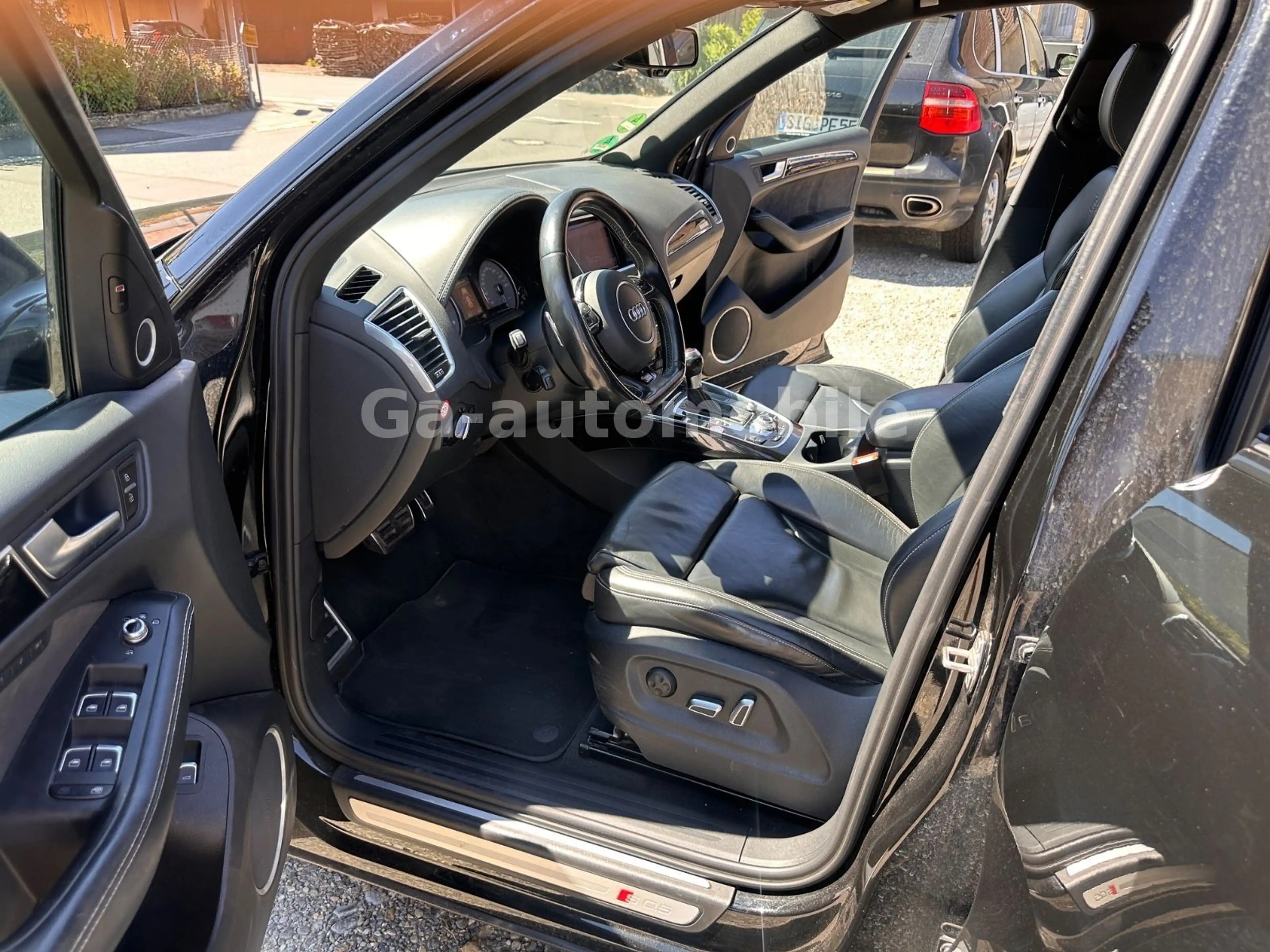 Audi SQ5 3.0 TDI competition ** AHK ** 21' Felgen ** — photo 16