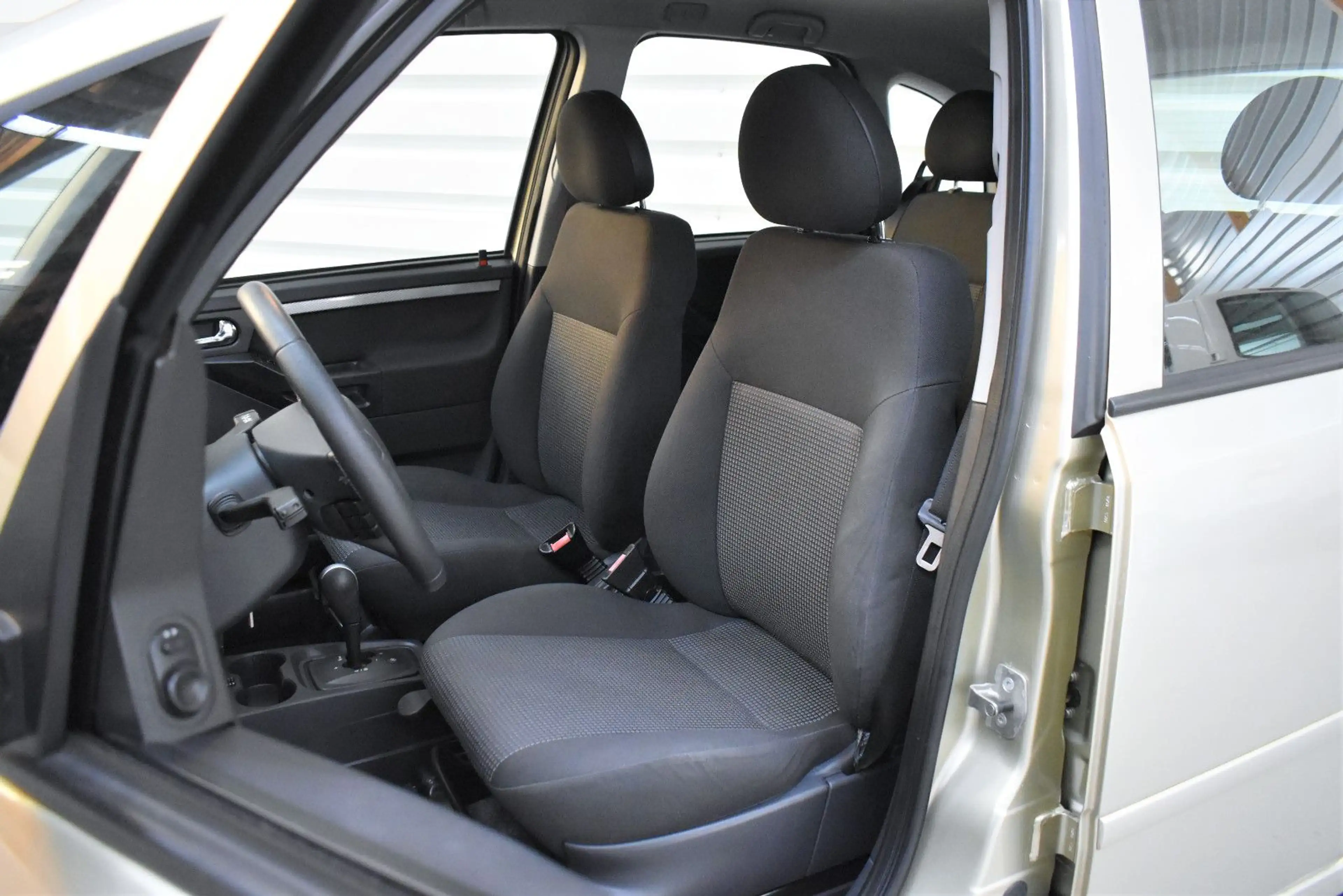 Opel Meriva 1.6 Edition Automatik+Nur.69.400km+SHZ — photo 8