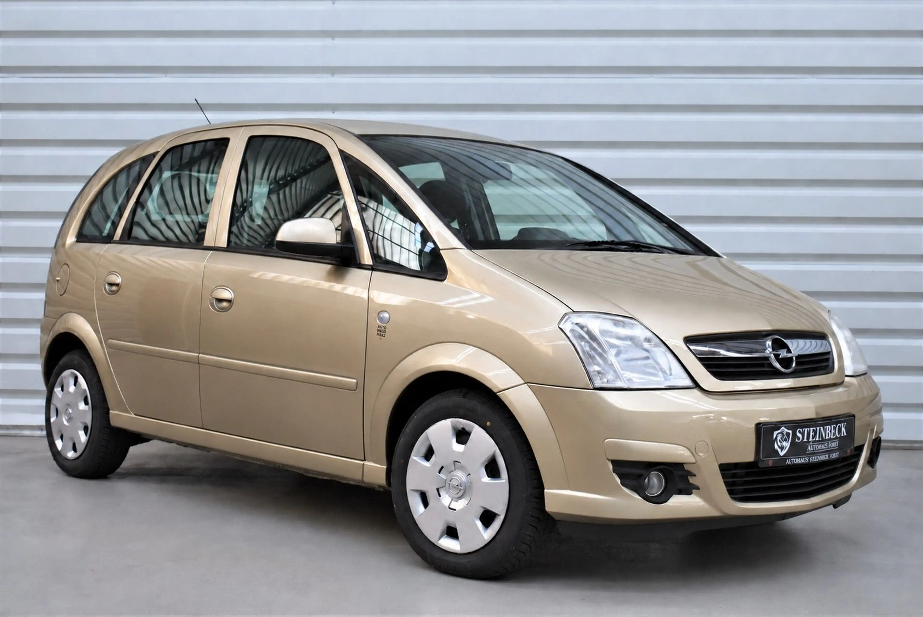 Opel Meriva 1.6 Edition Automatik+Nur.69.400km+SHZ