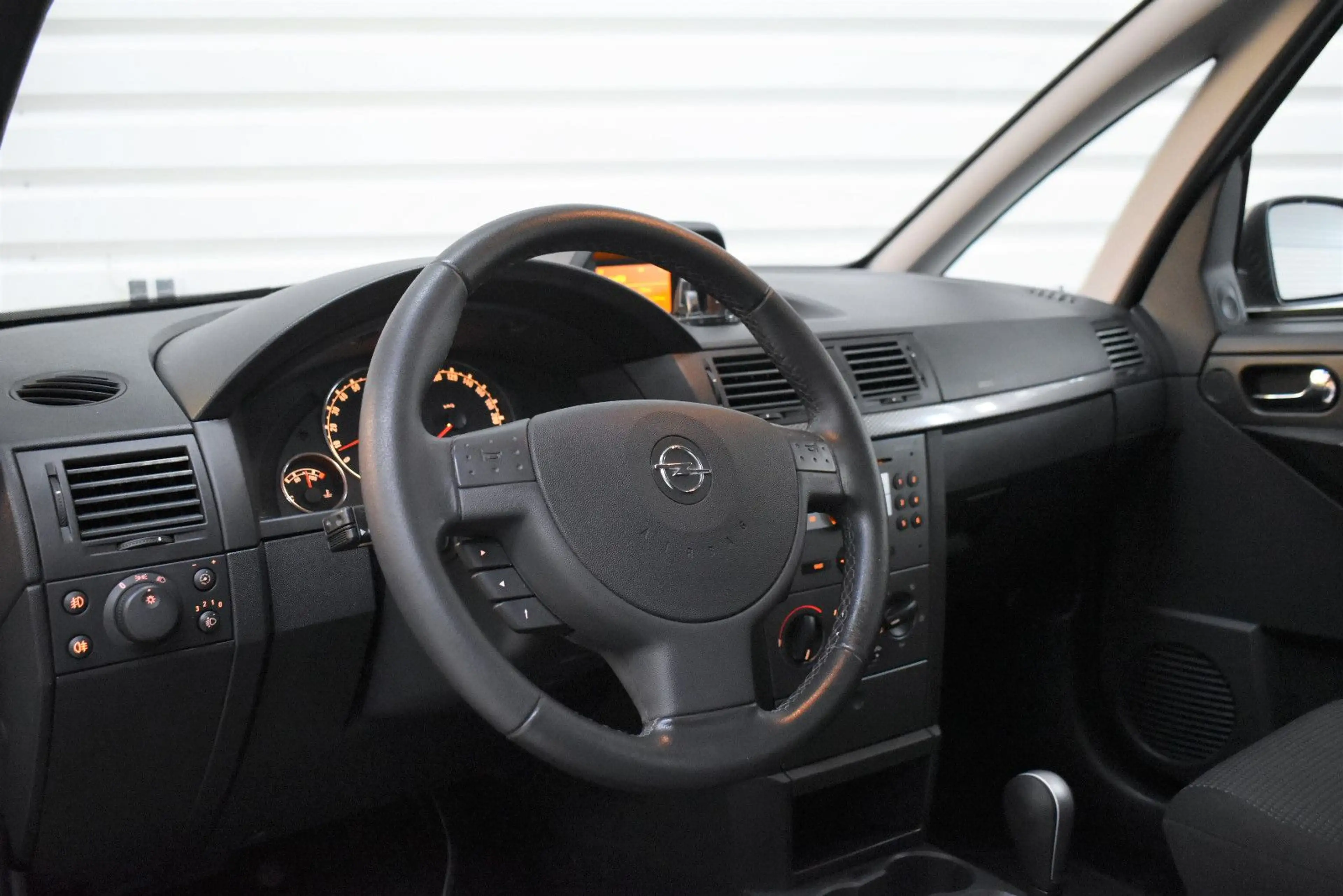 Opel Meriva 1.6 Edition Automatik+Nur.69.400km+SHZ — photo 7