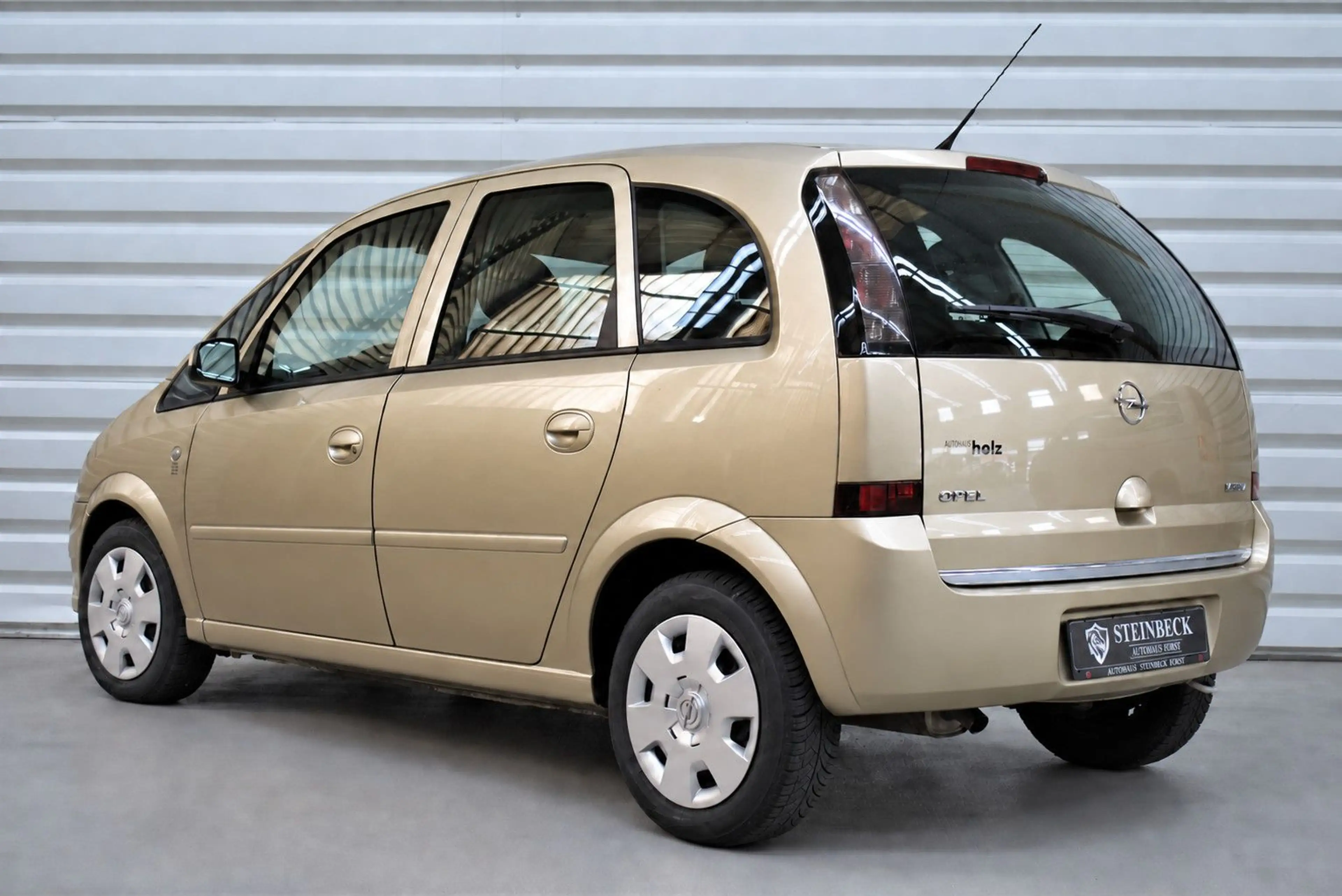 Opel Meriva 1.6 Edition Automatik+Nur.69.400km+SHZ — photo 2