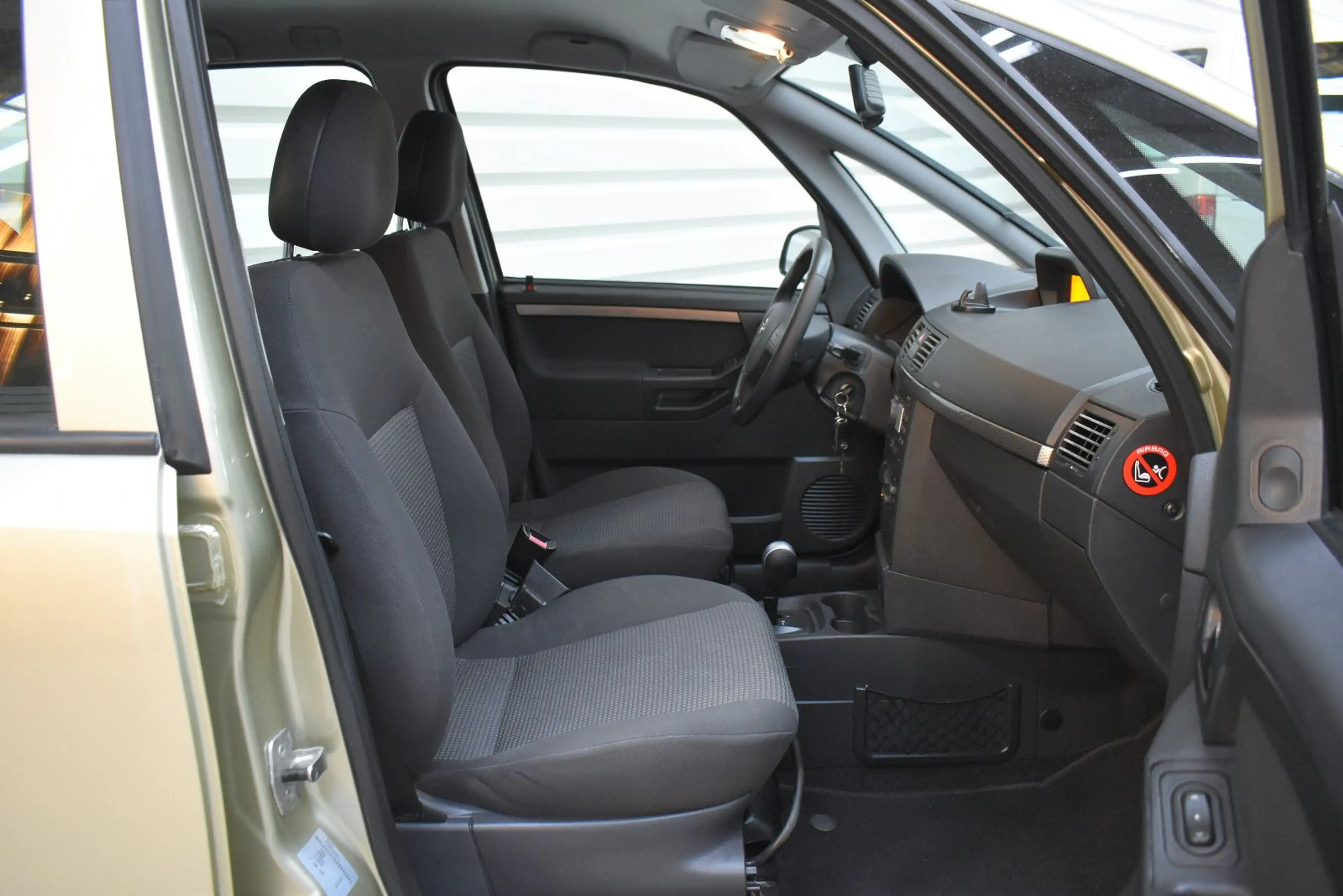 Opel Meriva 1.6 Edition Automatik+Nur.69.400km+SHZ — photo 11