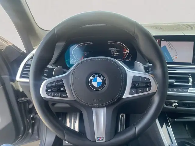 BMW X5 view 15