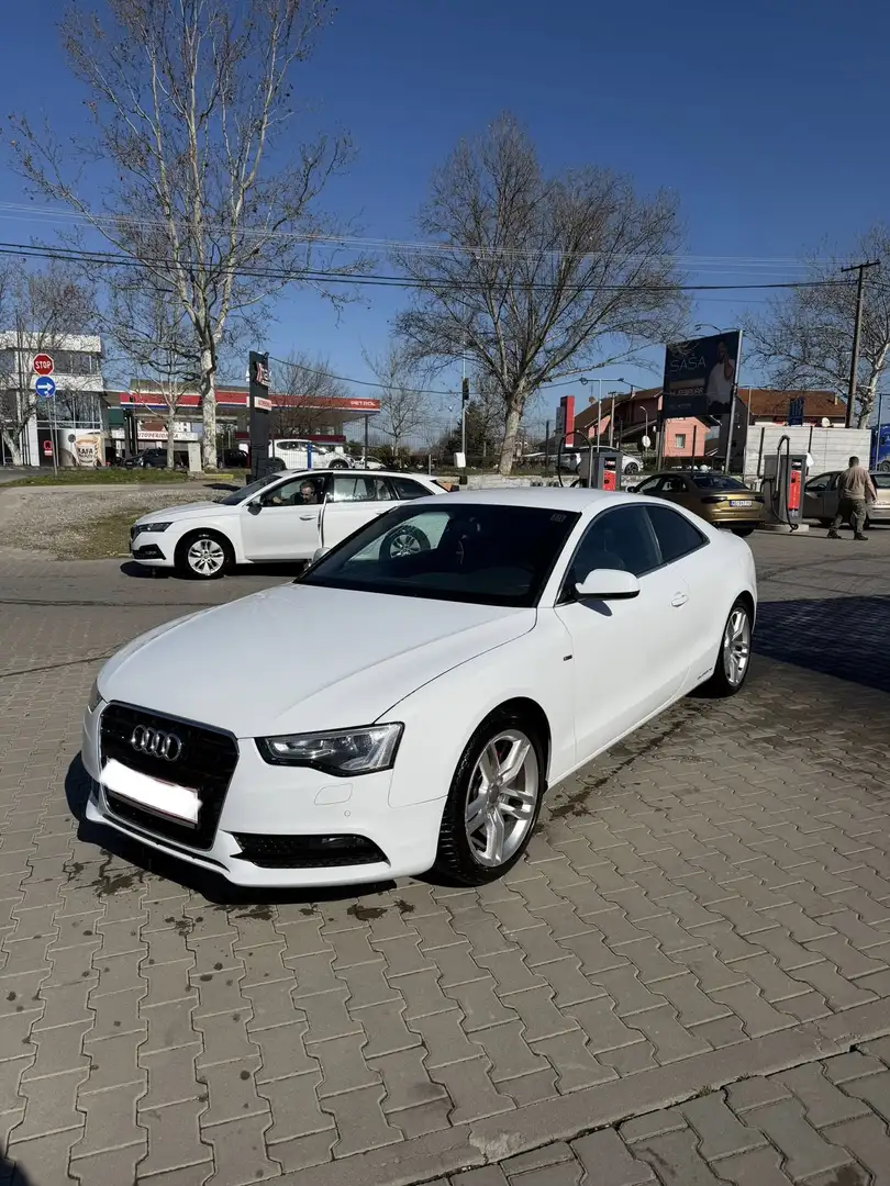 Audi A5 Coupé 2,0 TDI DPF Aut. - 1