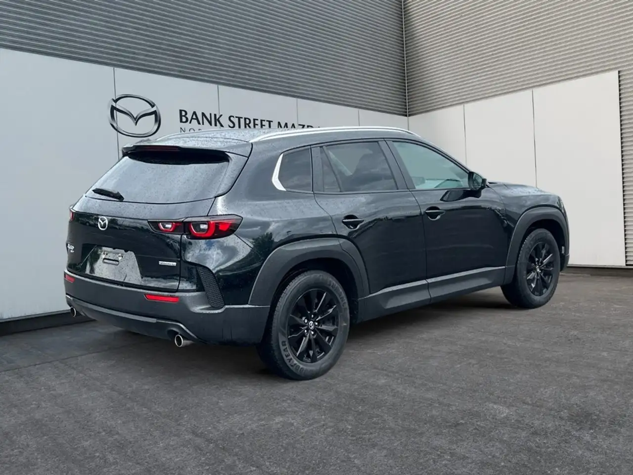 Mazda CX-50 photo Mazda CX-50
