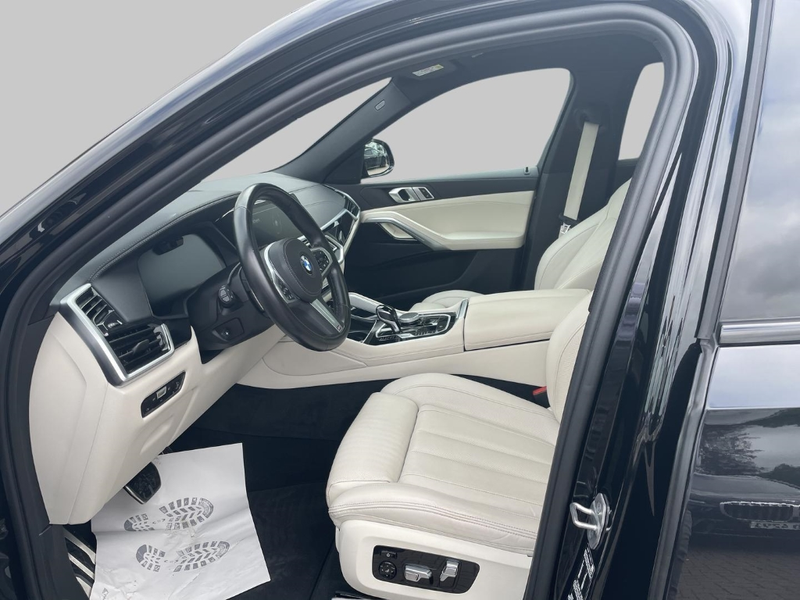 BMW X6 XDRIVE30D Sportpaket HUD AD El. Panodach Panorama — photo 9