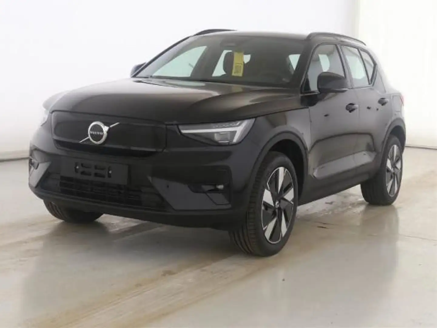 Volvo EX40 175 kW Single Motor RWD Plus Dark Schwarz - 1