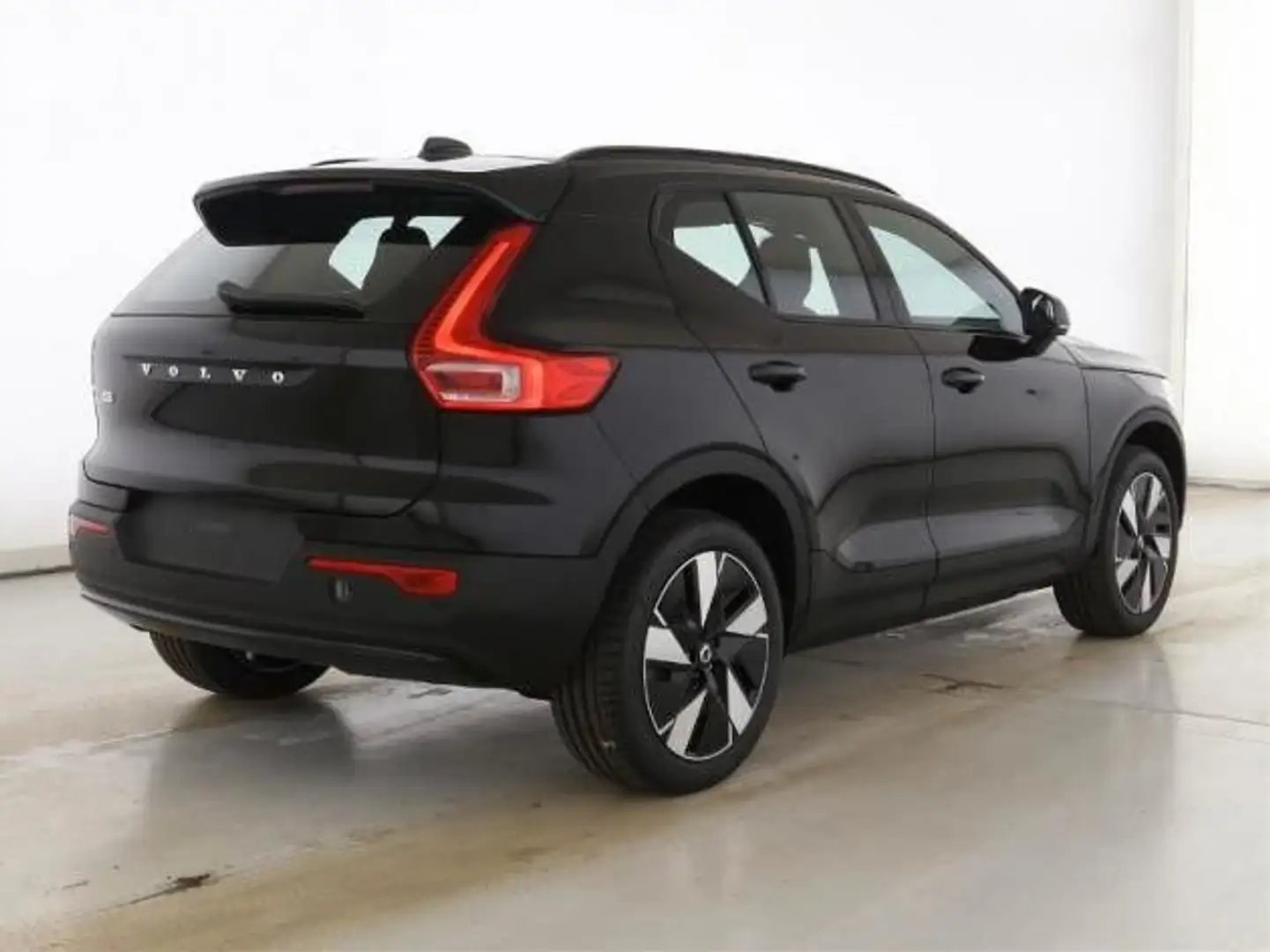 Volvo EX40 175 kW Single Motor RWD Plus Dark Schwarz - 2