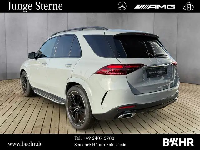 Mercedes-Benz GLE view 3