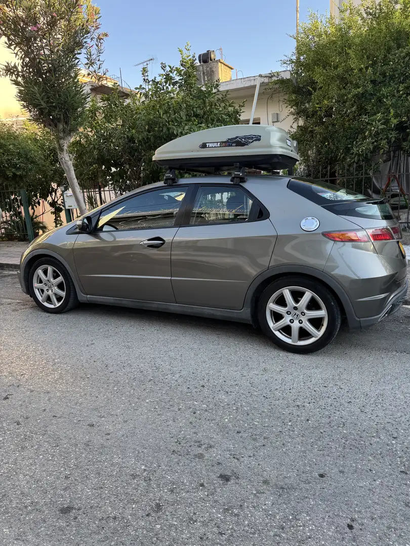 Honda Civic 1.8i-VTEC Automatik Sport - 1