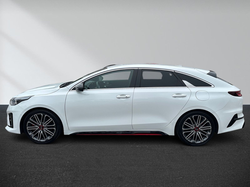 Kia ProCeed / pro_cee'd — photo 9