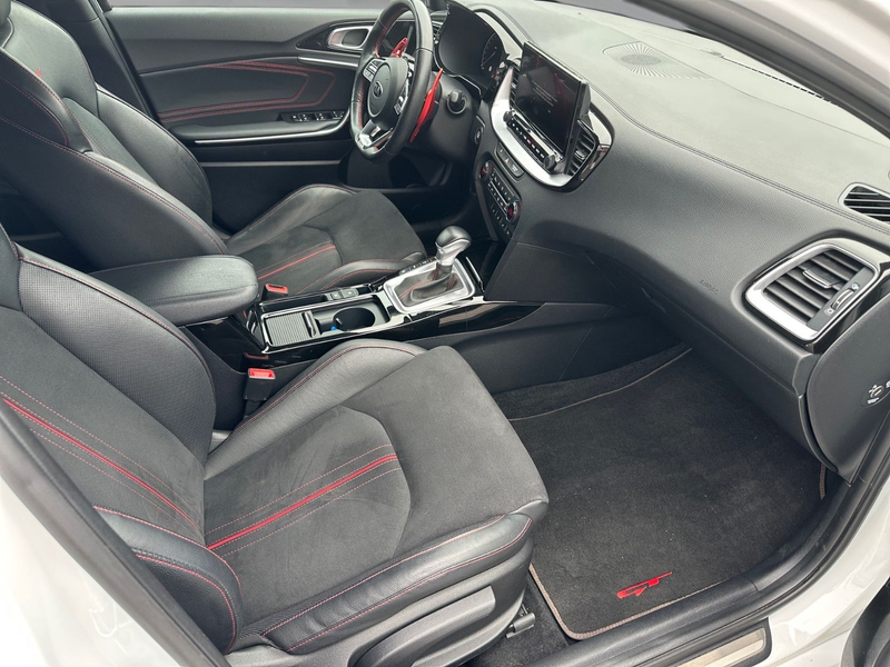 Kia ProCeed / pro_cee'd — photo 4