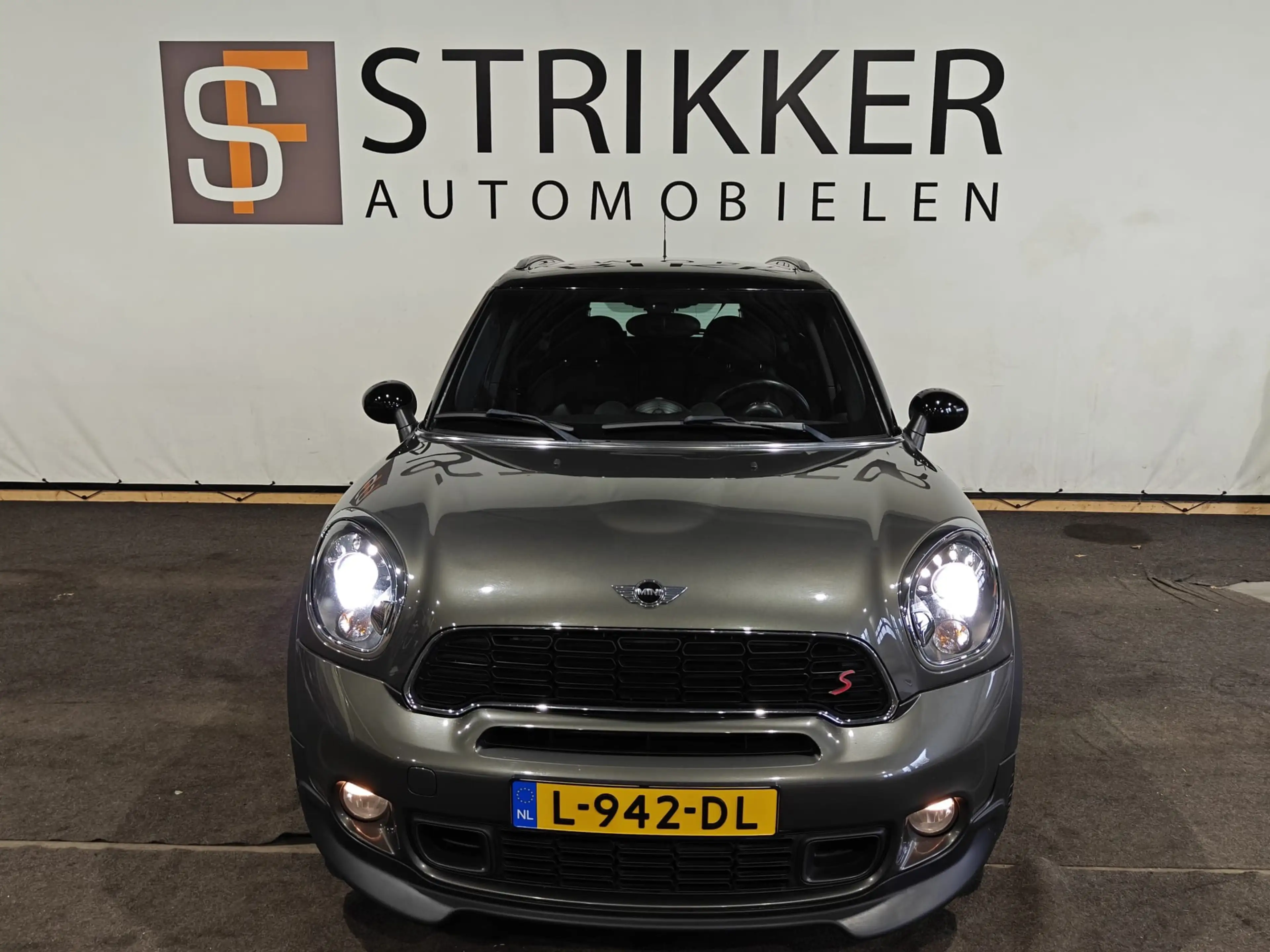 MINI John Cooper Works Countryman Mini 1.6 ALL4 — photo 8