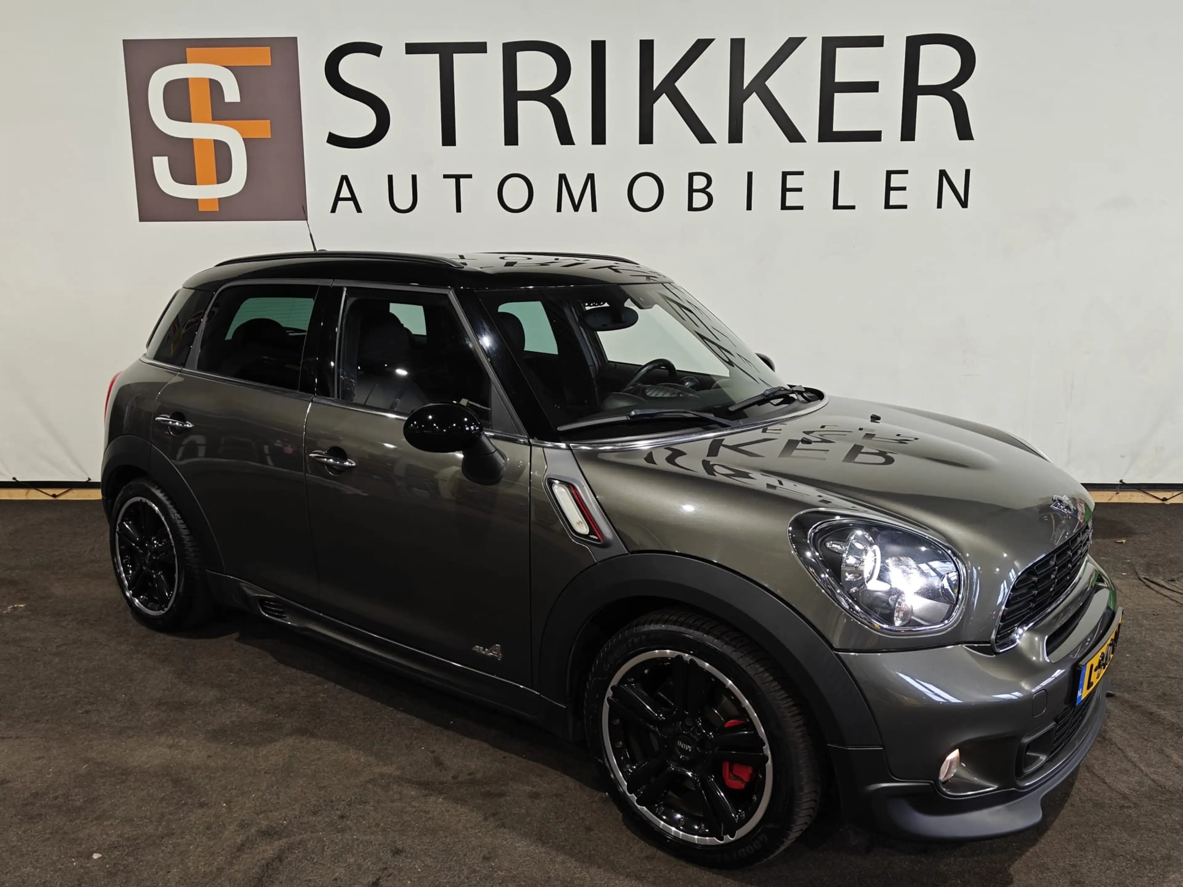 MINI John Cooper Works Countryman Mini 1.6 ALL4 — photo 7