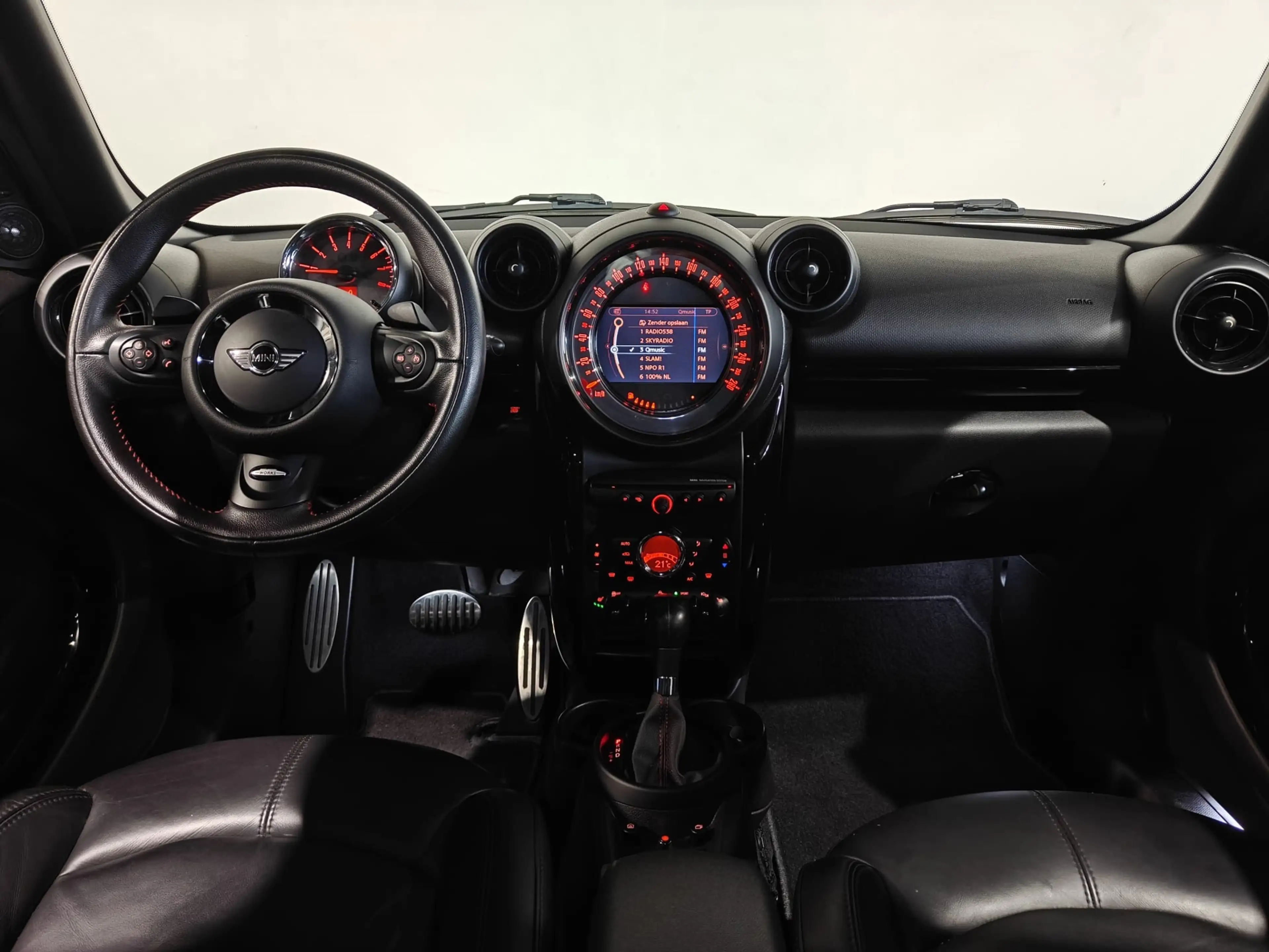 MINI John Cooper Works Countryman Mini 1.6 ALL4 — photo 13