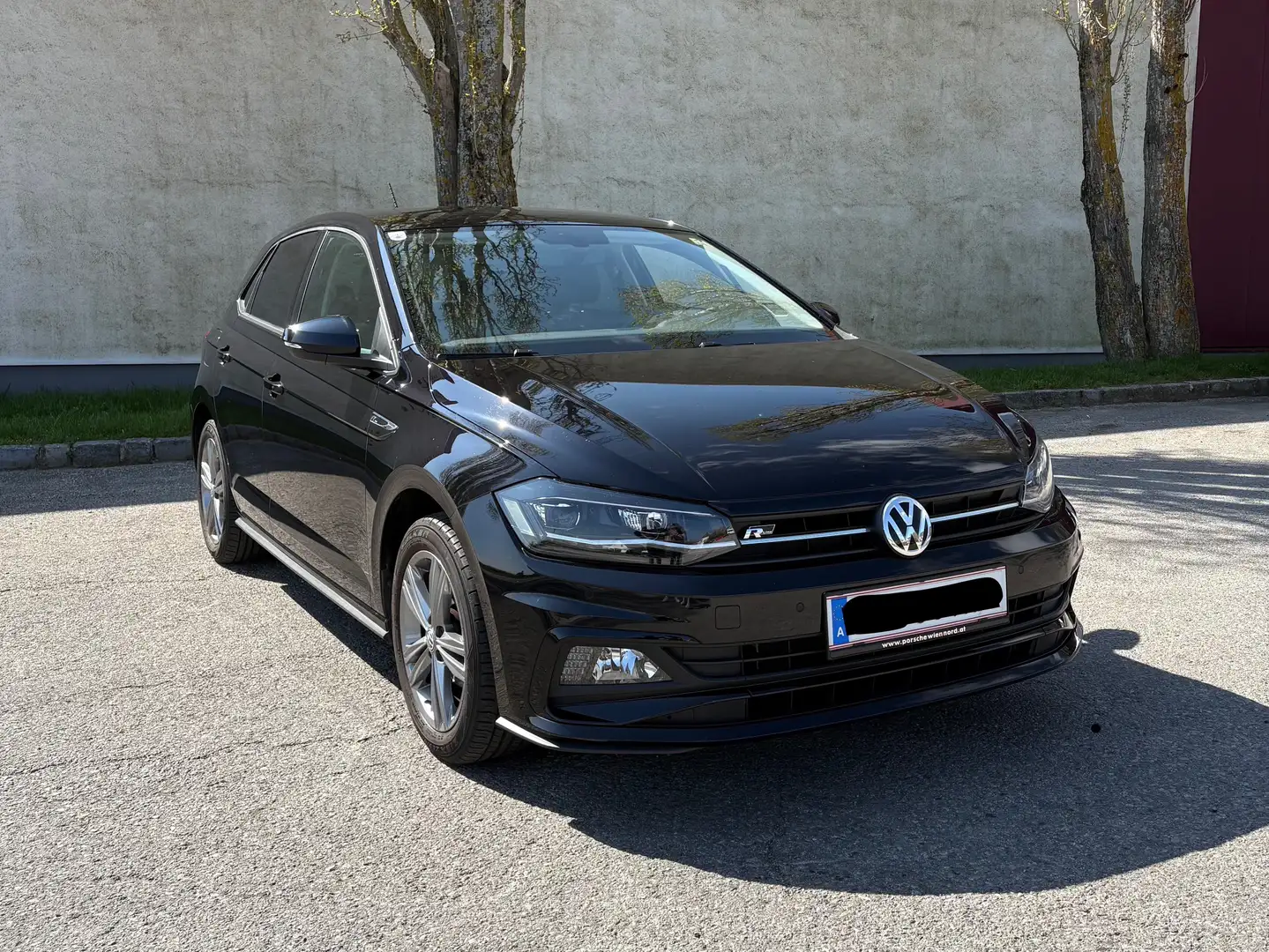 Volkswagen Polo Polo 1,0 Comfortline TSI Comfortline Schwarz - 1