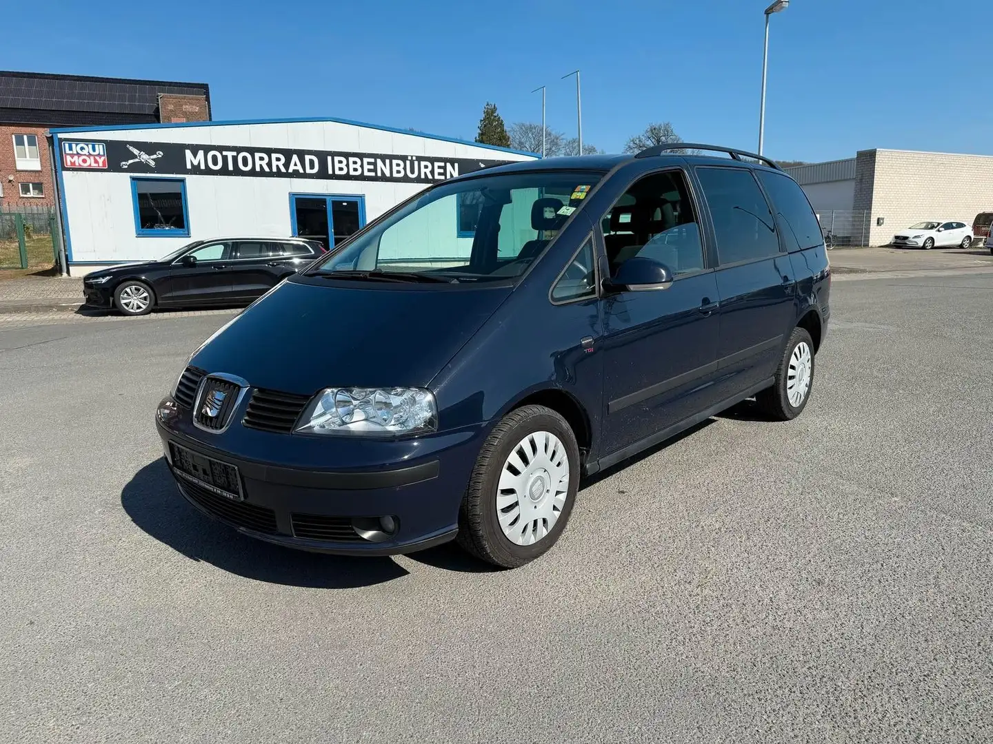 SEAT Alhambra Reference Blau - 1