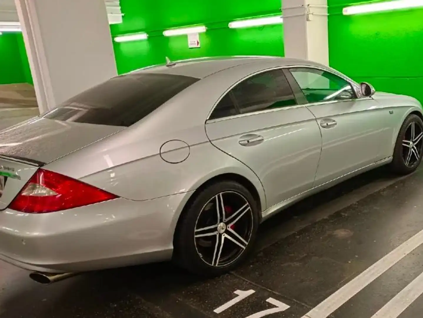 Mercedes-Benz CLS 500 CLS+500+Aut. Ezüst - 2
