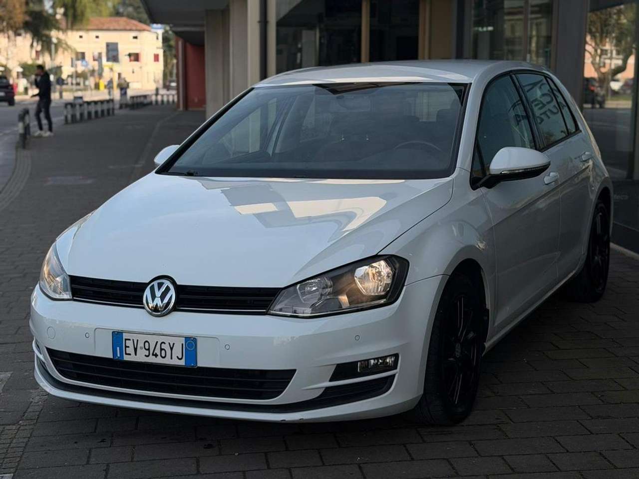 Volkswagen Golf Golf VII 2013 5p 1.6 tdi Tech