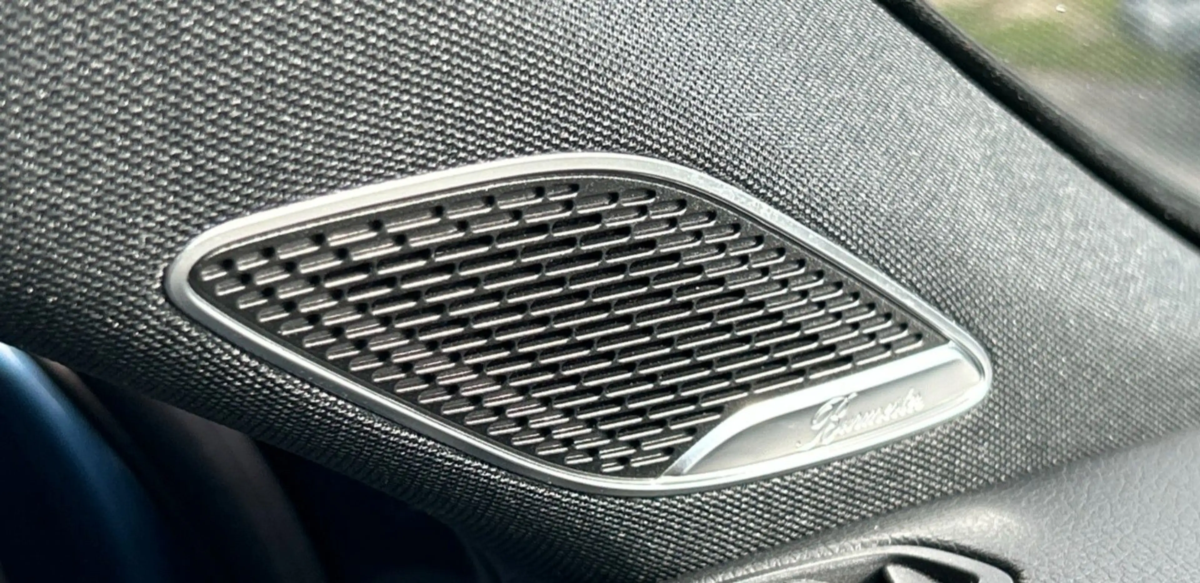 Mercedes-Benz A 35 AMG 4M Edition 1 /Pano/Hud/Performance — photo 8