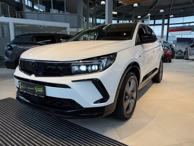 Opel Grandland 1.5 D Enjoy LED+Navi+SHZ+2xKlima+360