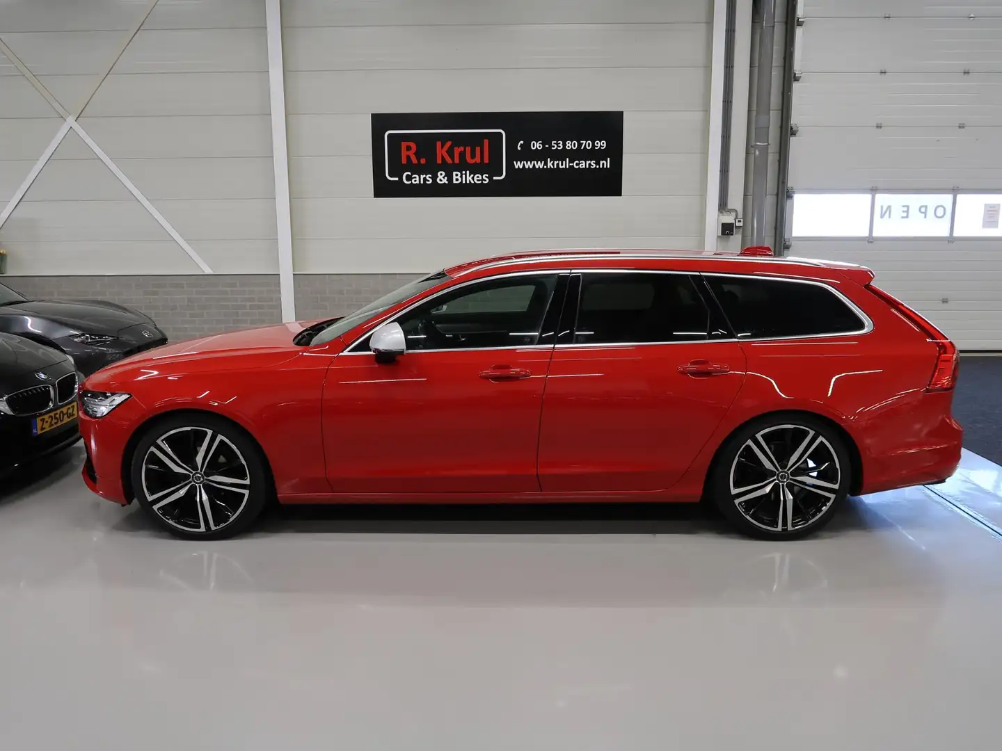 Volvo V90 2.0 D4 R-Design 2x R-Design Leer/Alcantara Sportst Rouge - 2