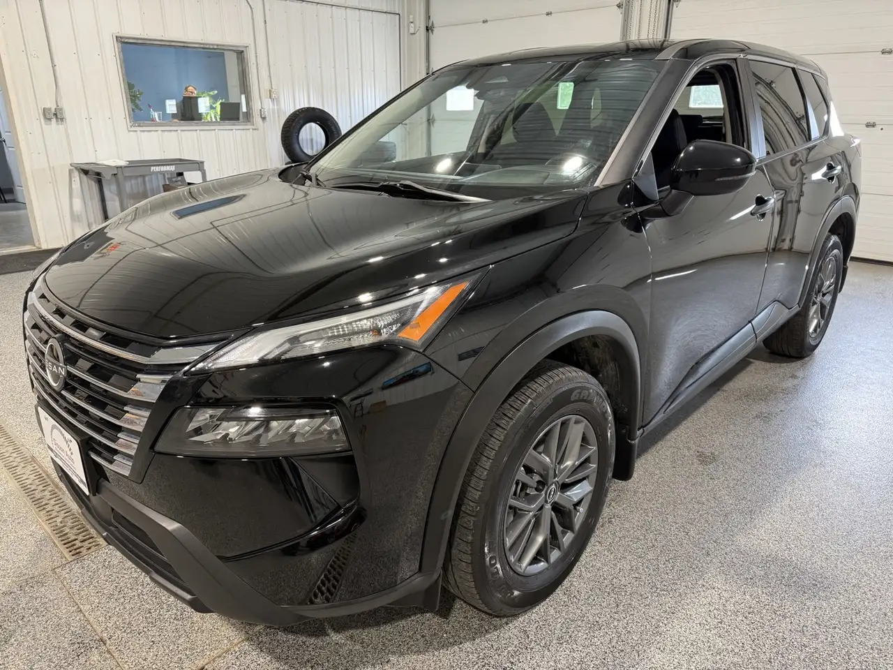 Nissan Rogue снимка Nissan Rogue