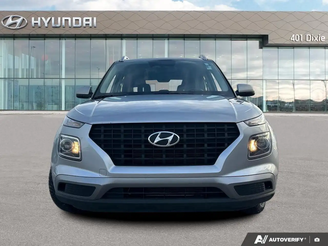 Hyundai Venue снимка Hyundai Venue
