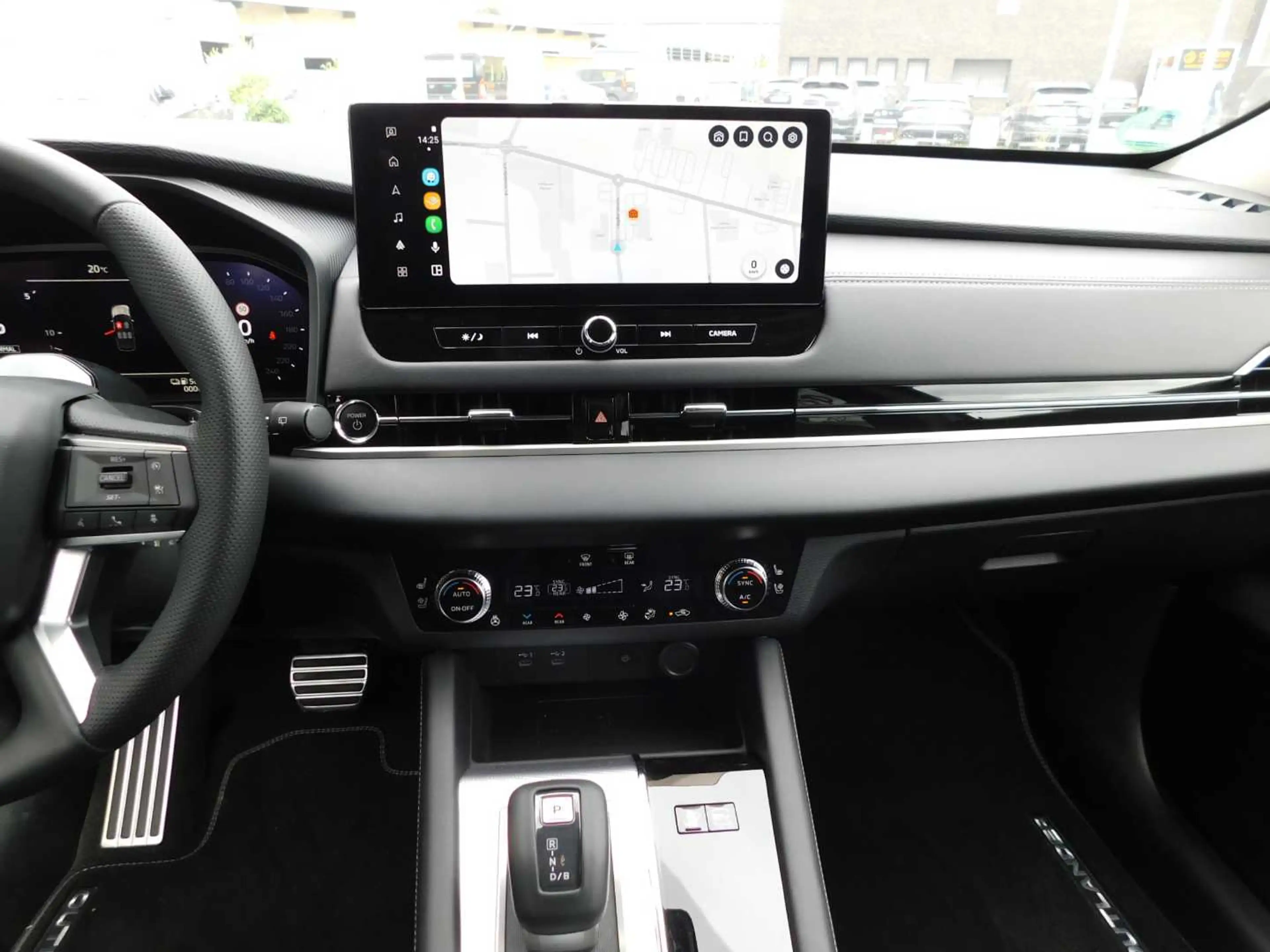 Mitsubishi Outlander 2.4L PHEV TOP 2-Farb — photo 11