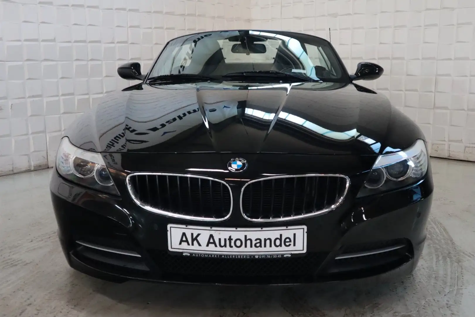 BMW Z4 Roadster 30i Aut. Navi-Pro Xenon Leder Schwarz - 2