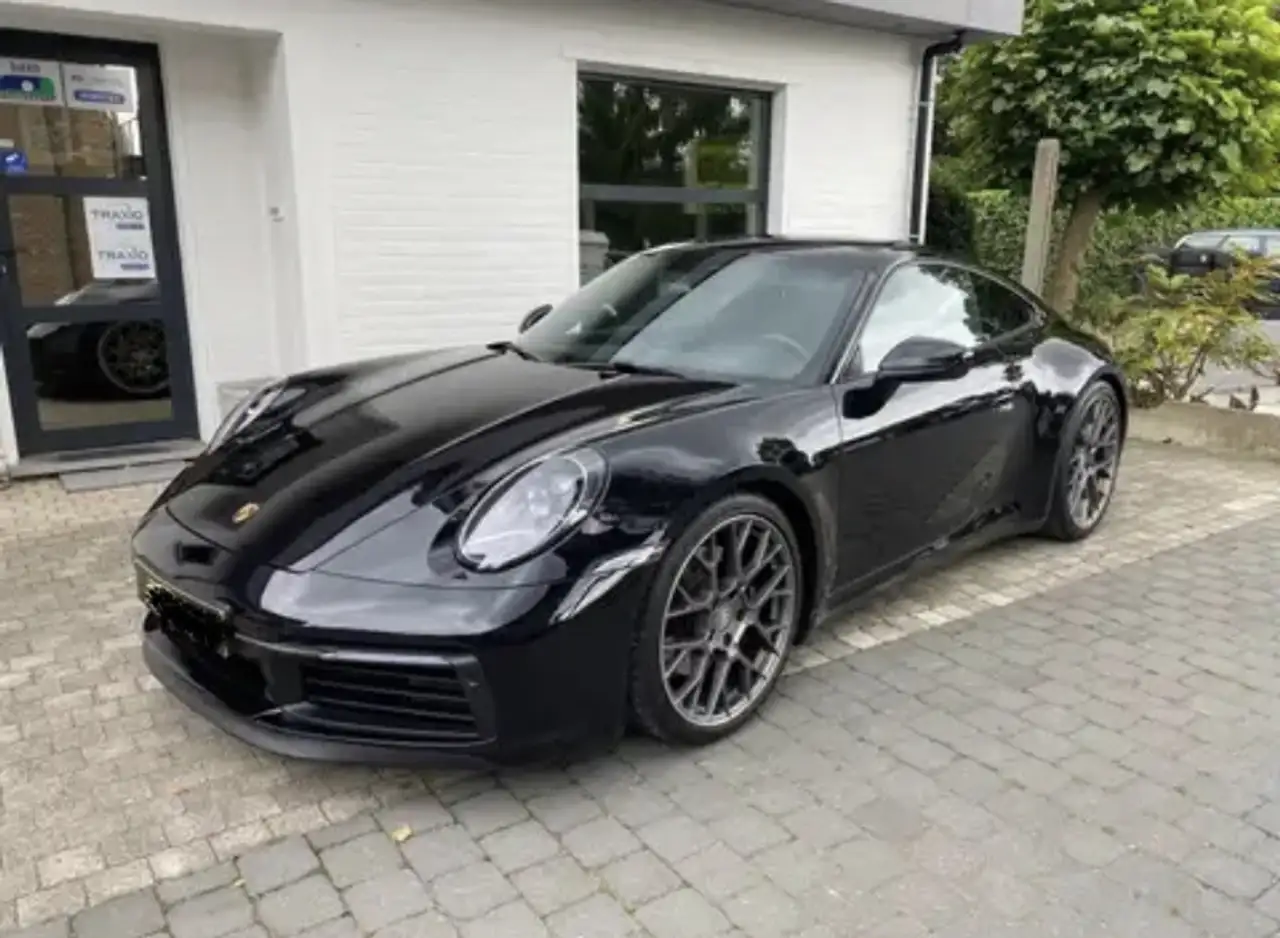 Porsche 992