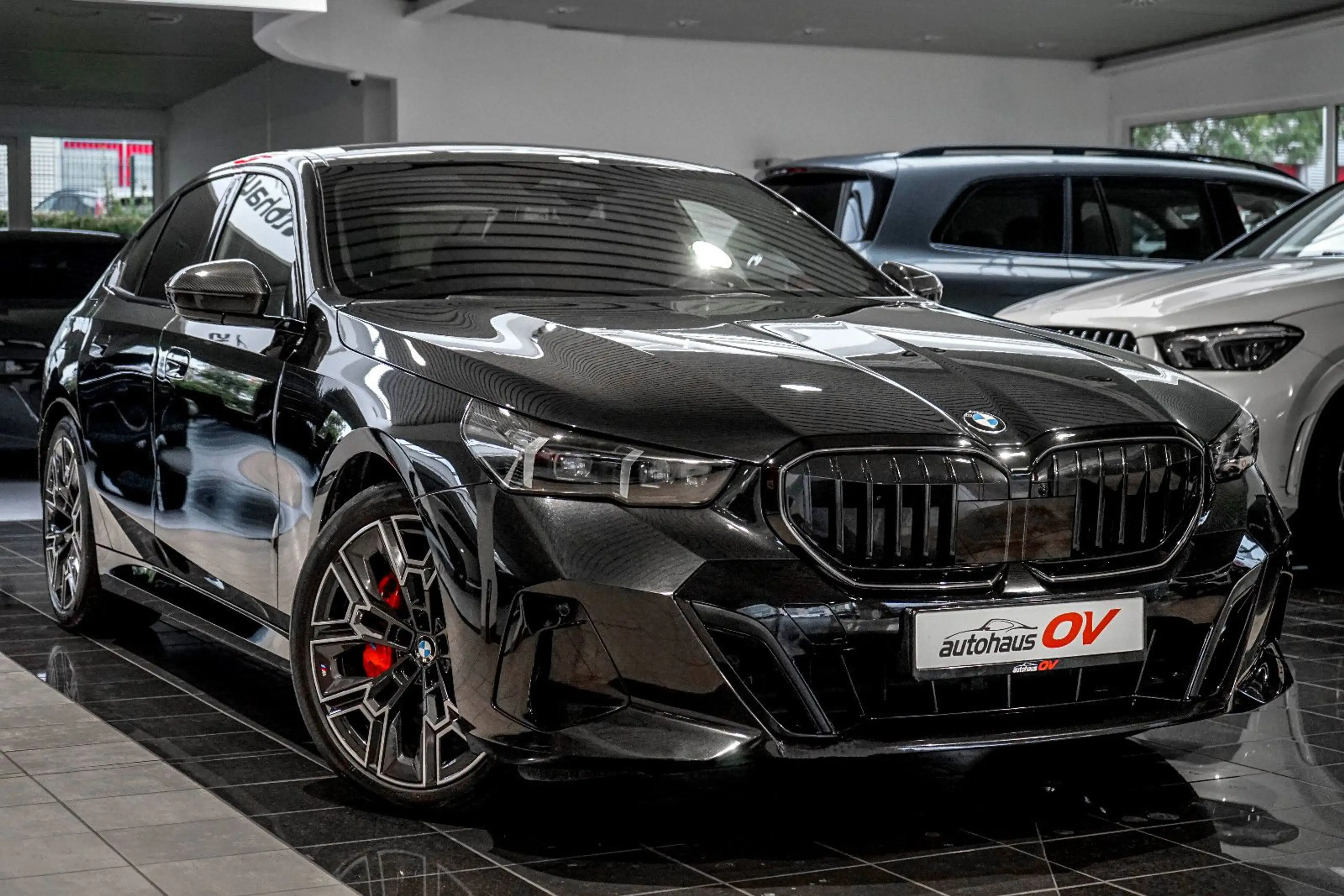 BMW 540 xd M Sport Pro*Carbon*3xTV*B&W*HUD*Distr*Pano — photo 8