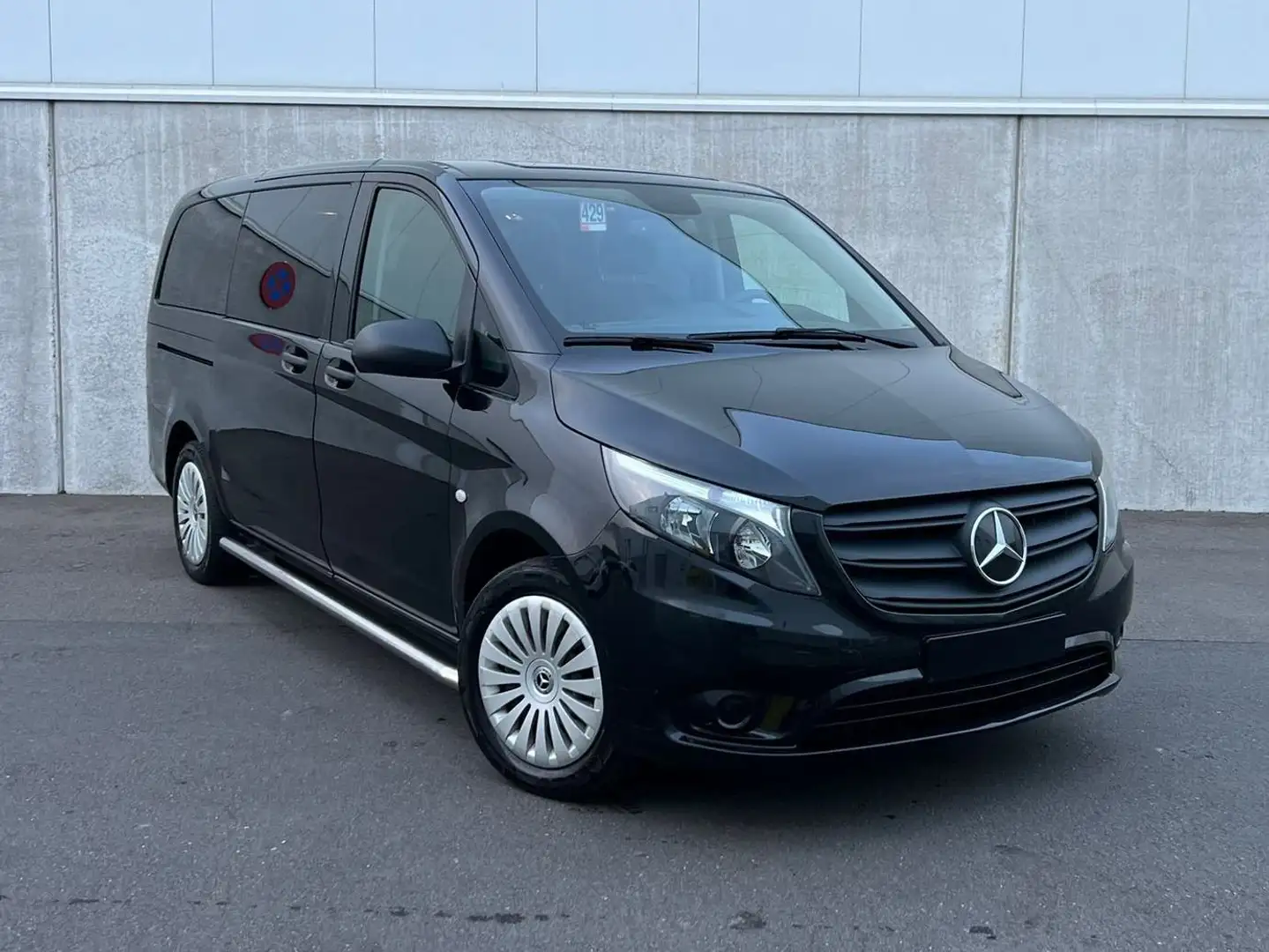 Mercedes-Benz Vito Tourer pro*114*Lang,*dubbele schuifdeur*9 zit Zwart - 1