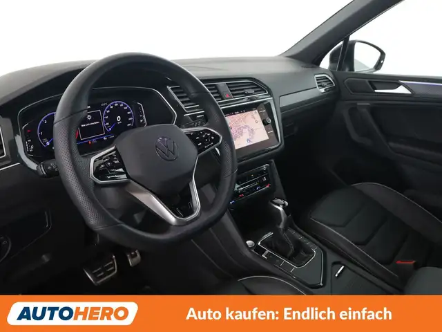 Volkswagen Tiguan view 11